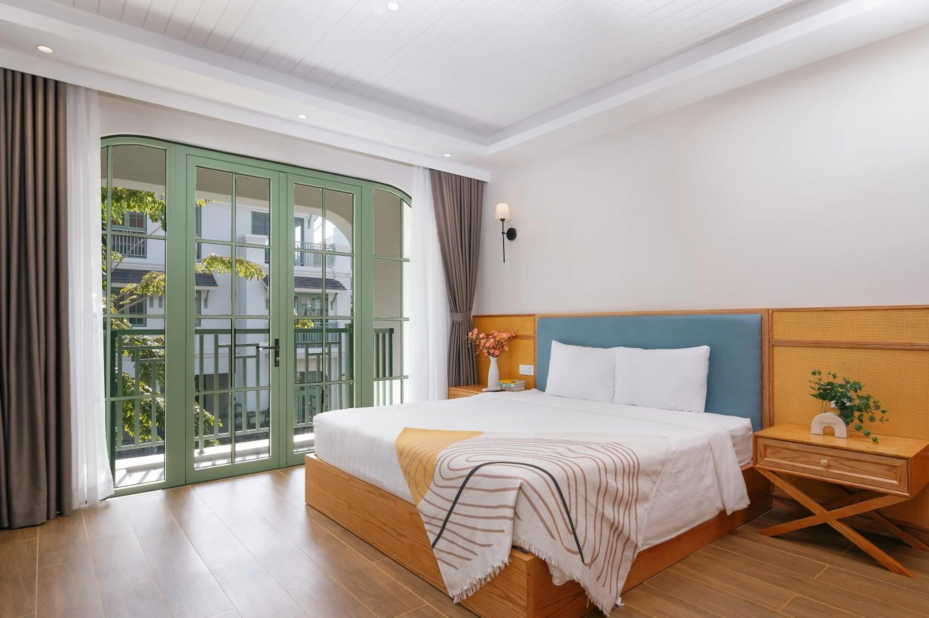 Bed in Elyday Apartment Hillside Phu Quoc - Sea & Firework view