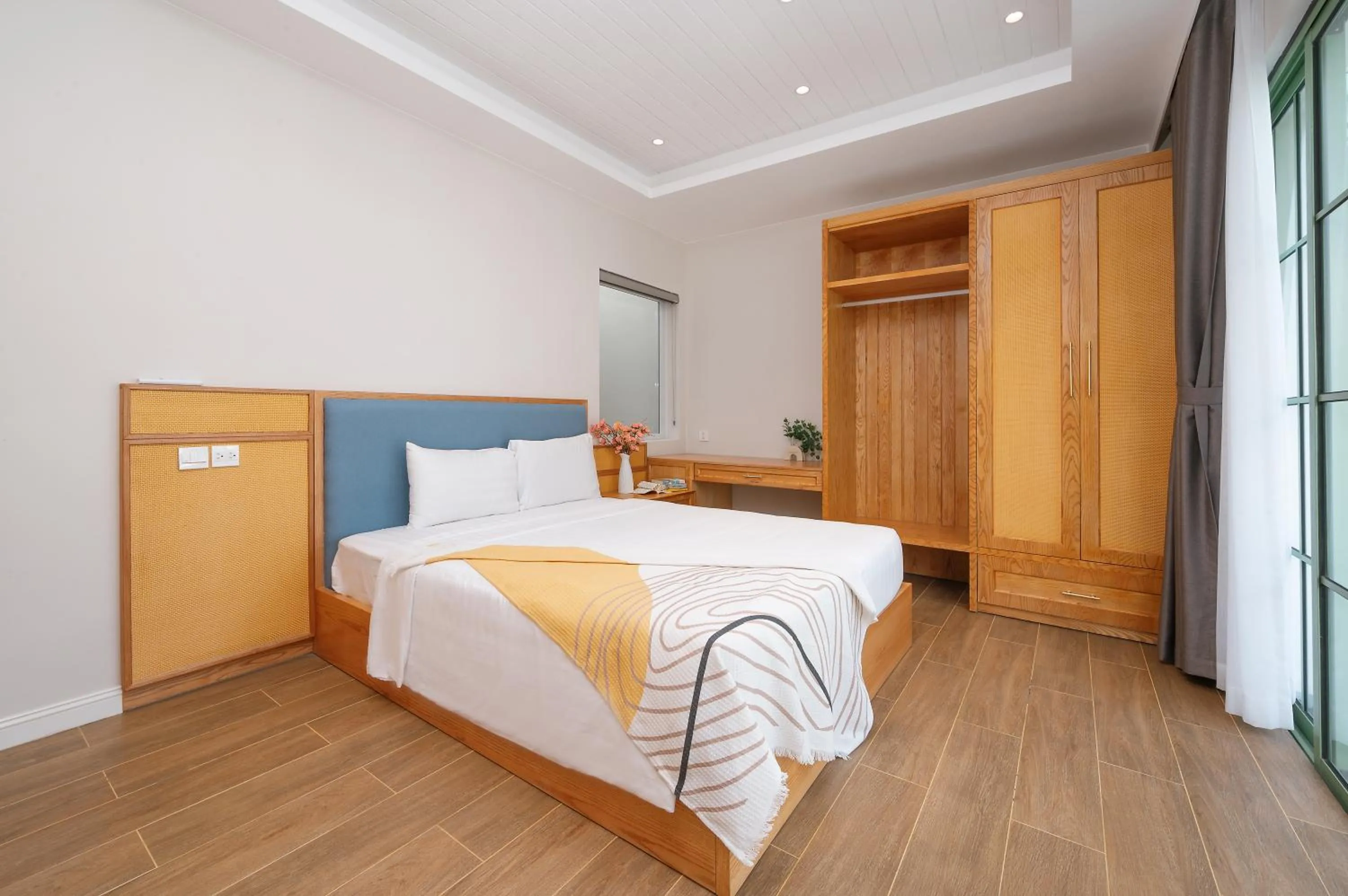 Bed in Elyday Apartment Hillside Phu Quoc - Sea & Firework view