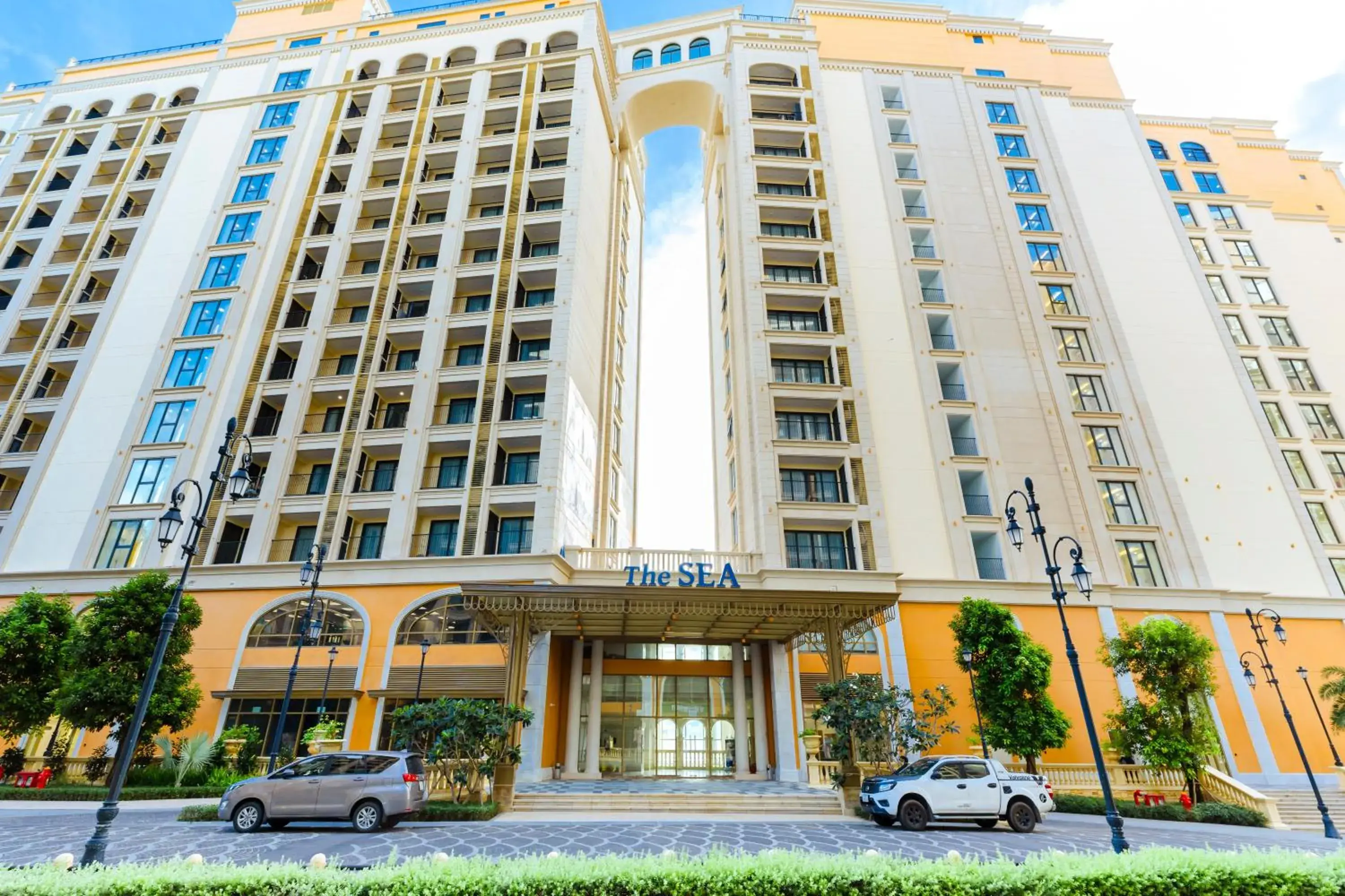 Property building in Elyday Apartment Hillside Phu Quoc - Sea & Firework view Property building in Elyday Apartment Hillside Phu Quoc - Sea & Firework view