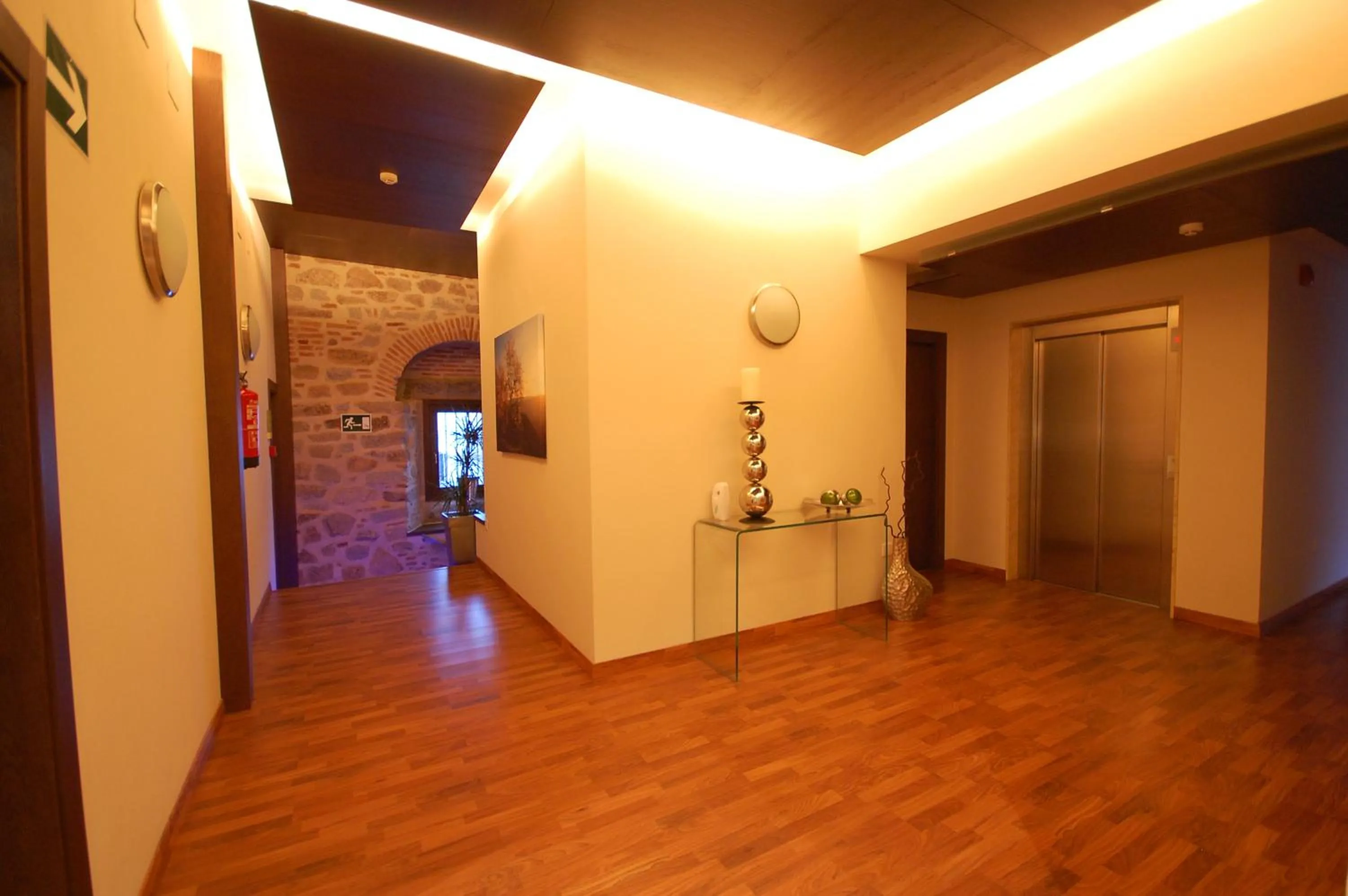 Communal lounge/ TV room in Hotel Los Usías