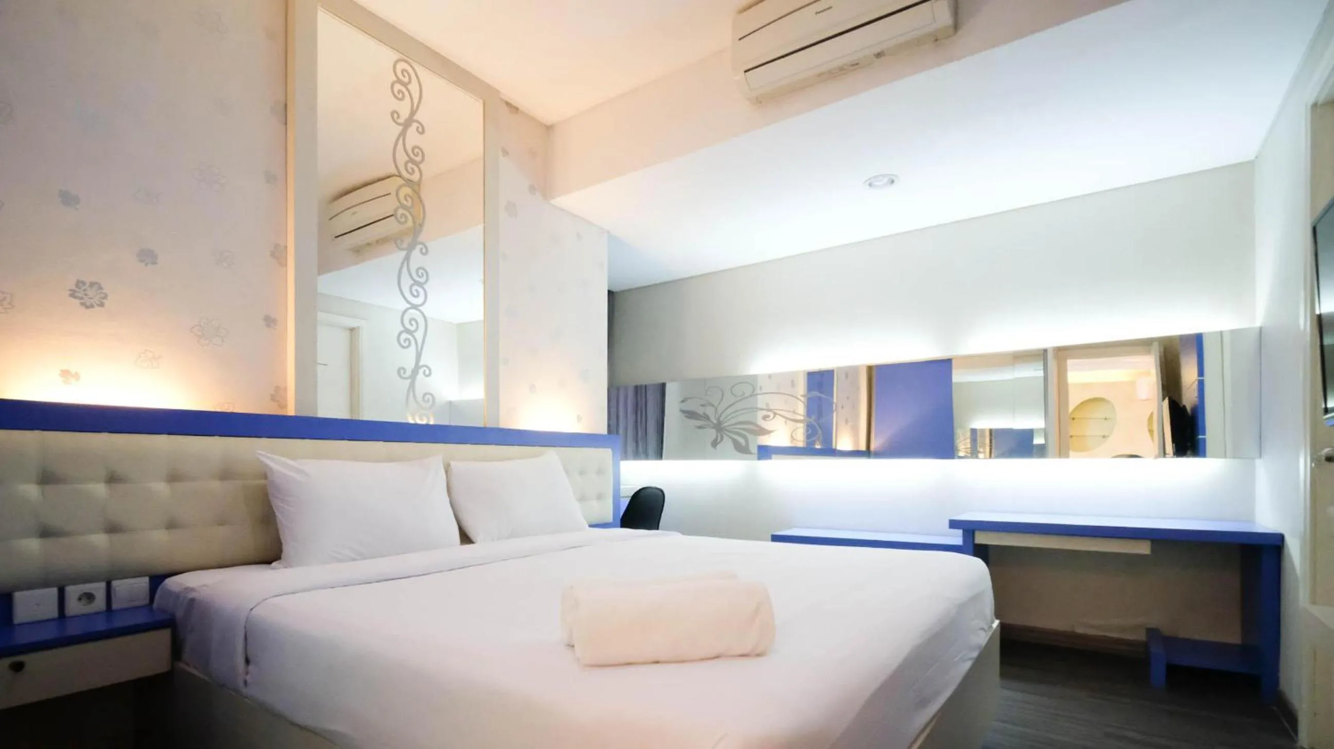 Two-Bedroom Apartment in Strategic and Comfy 2BR Apartment at Trillium Residence By Travelio