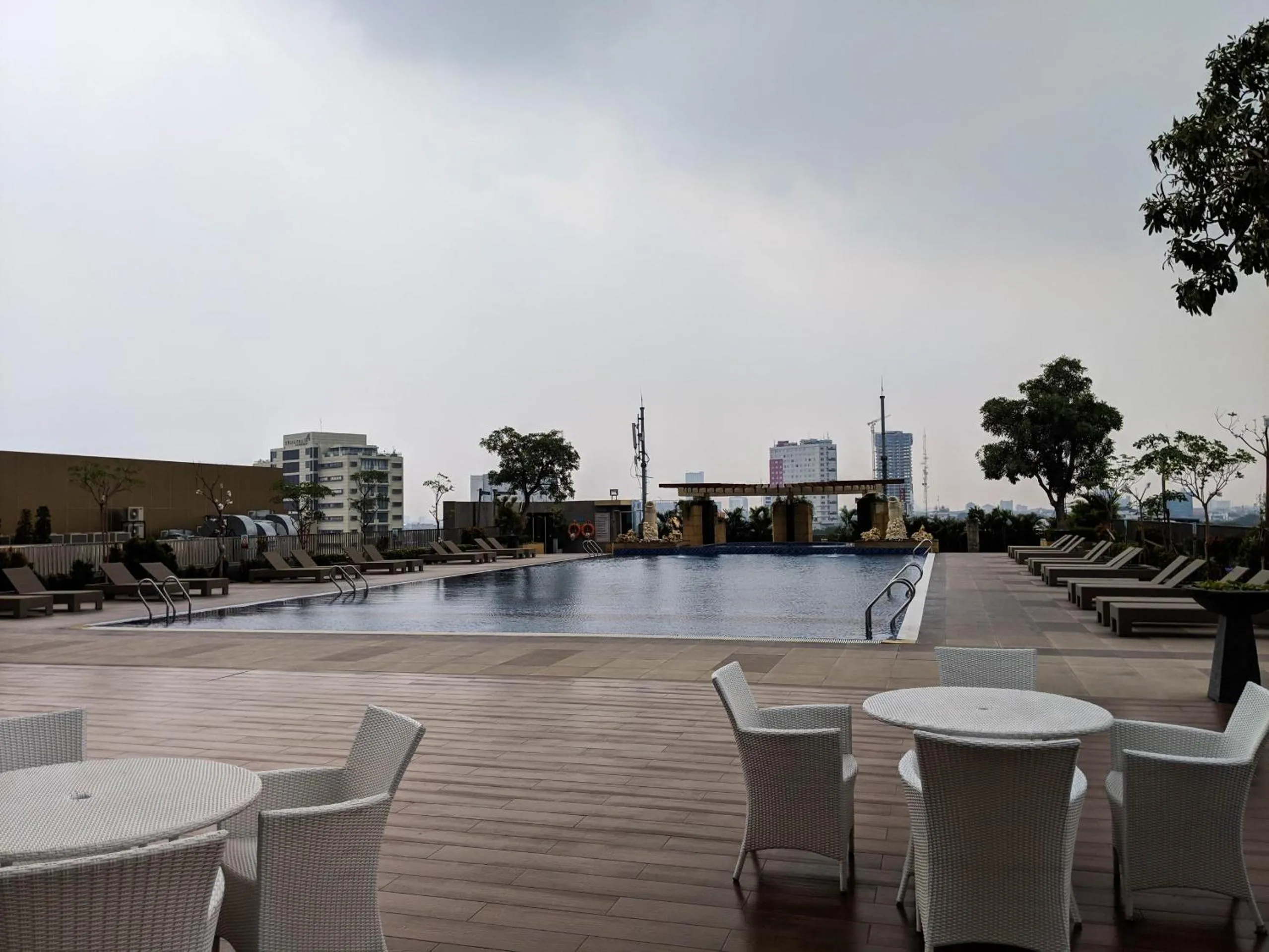 Strategic and Comfy 2BR Apartment at Trillium Residence By Travelio