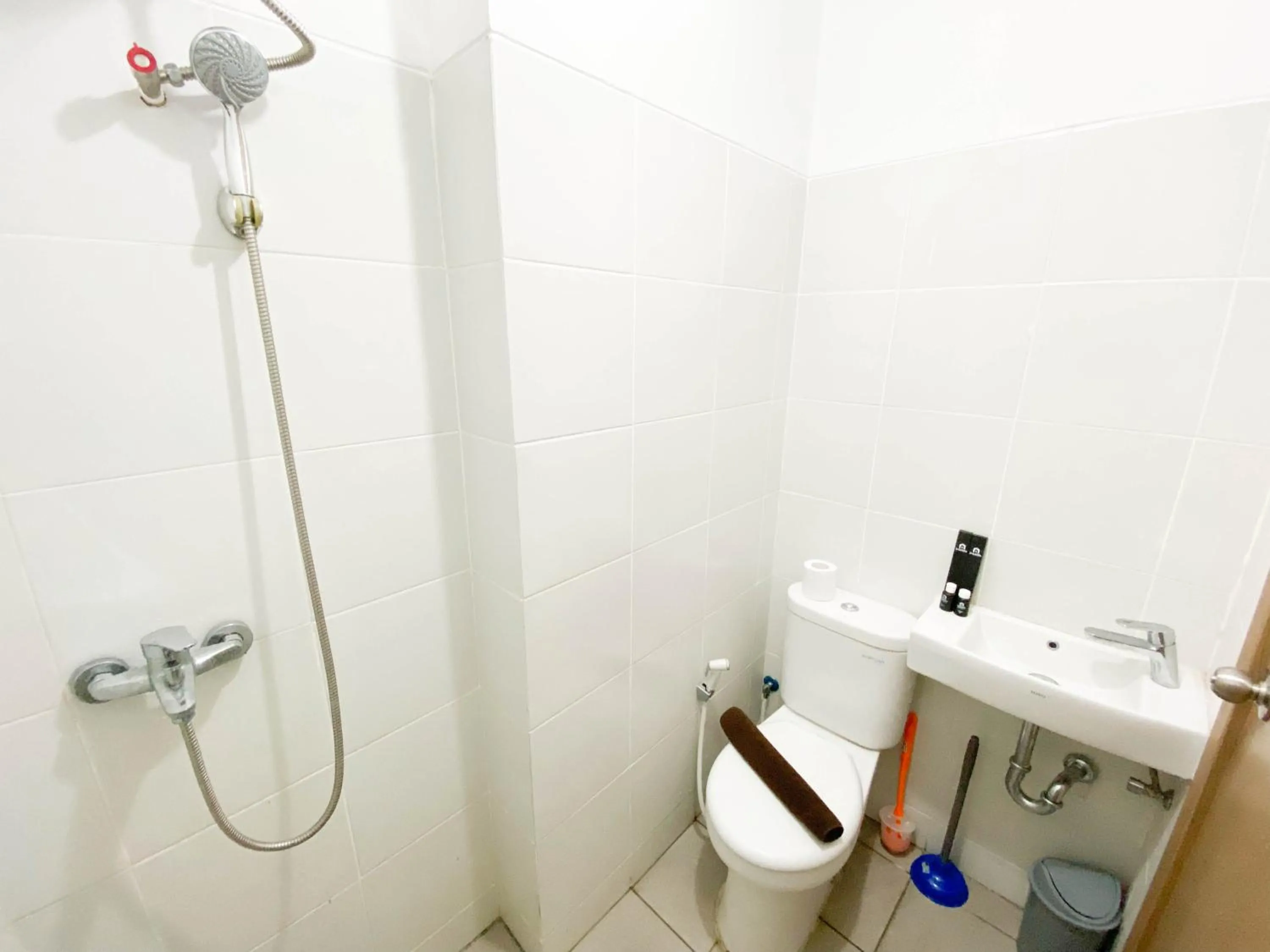 Cozy Stay Studio Cordova Edupartment Semarang Apartment By Travelio