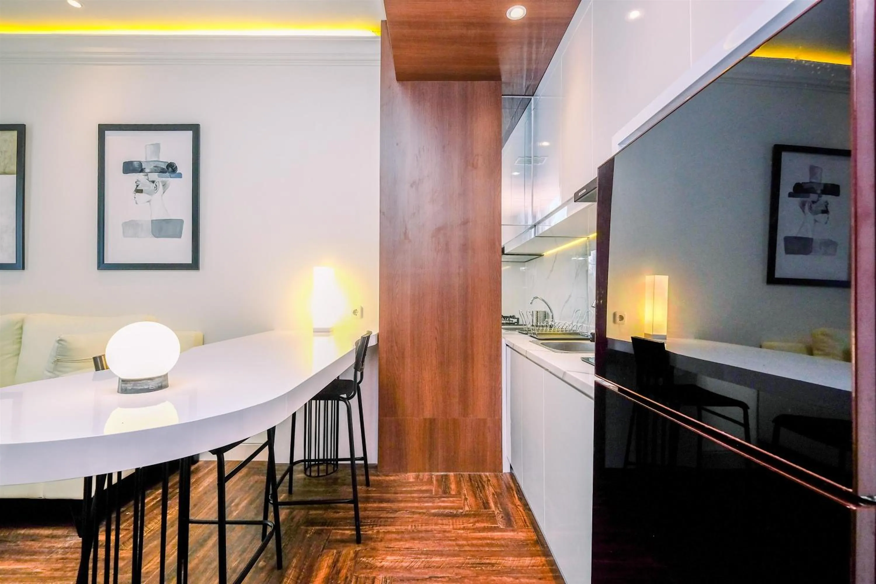 Good Deal 2BR at High Floor Transpark Cibubur Apartment By Travelio