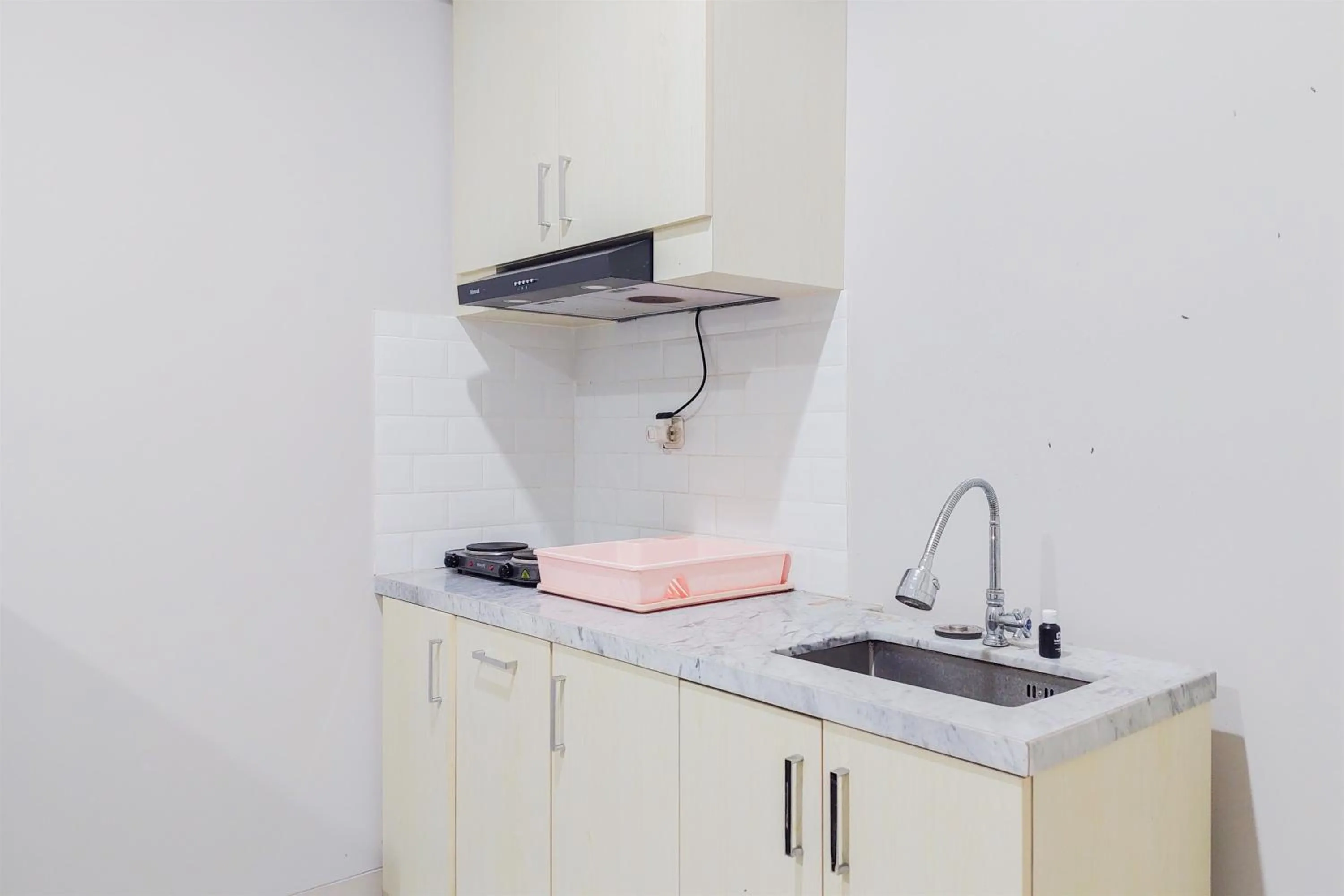 Comfy and Modern Studio Room The Ayoma Apartment By Travelio