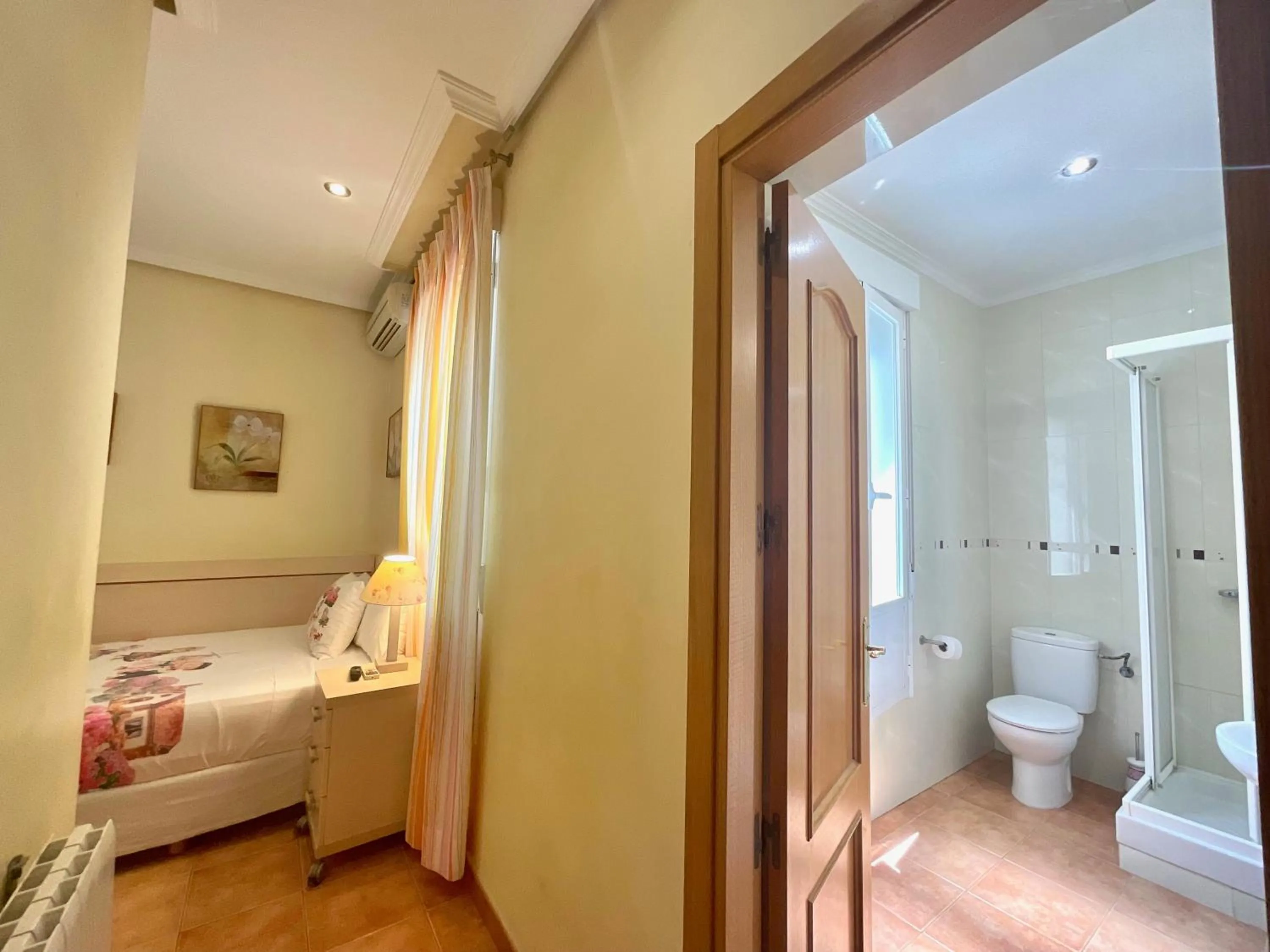 Other, Bed in Luz Madrid Rooms