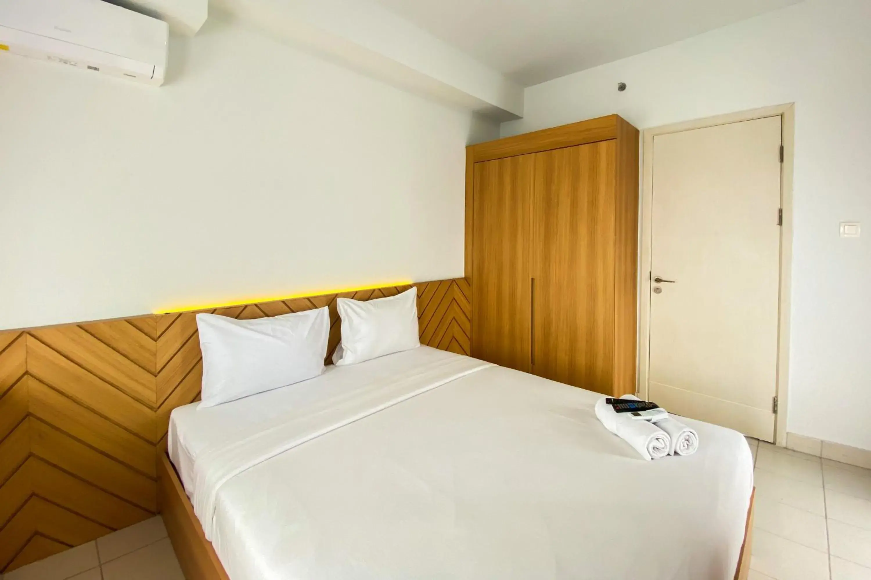 Comfort 1BR at Patraland Urbano Apartment By Travelio Comfort 1BR at Patraland Urbano Apartment By Travelio
