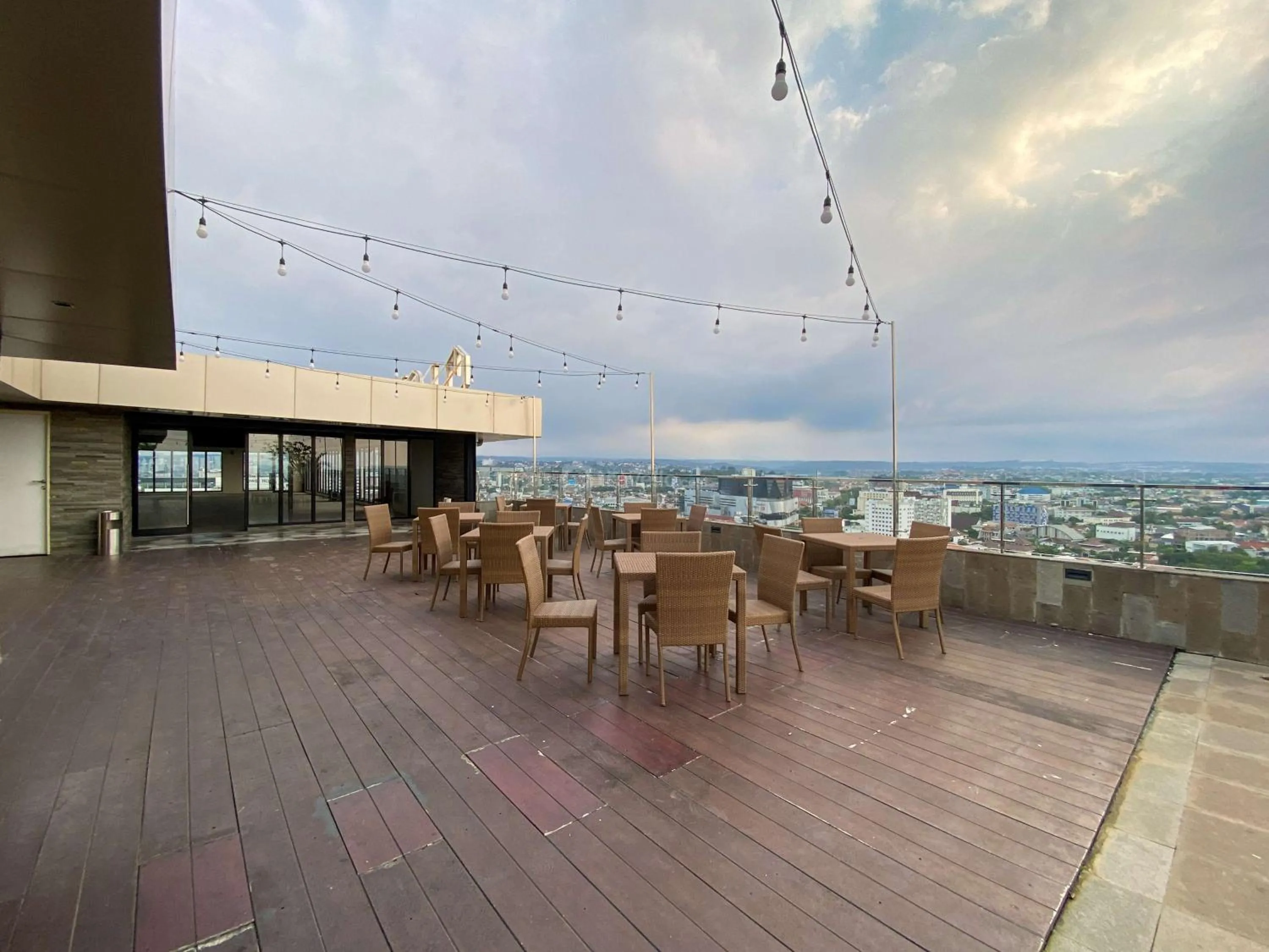 Good Choice and Modern Studio Marquis de Lafayette Apartment By Travelio
