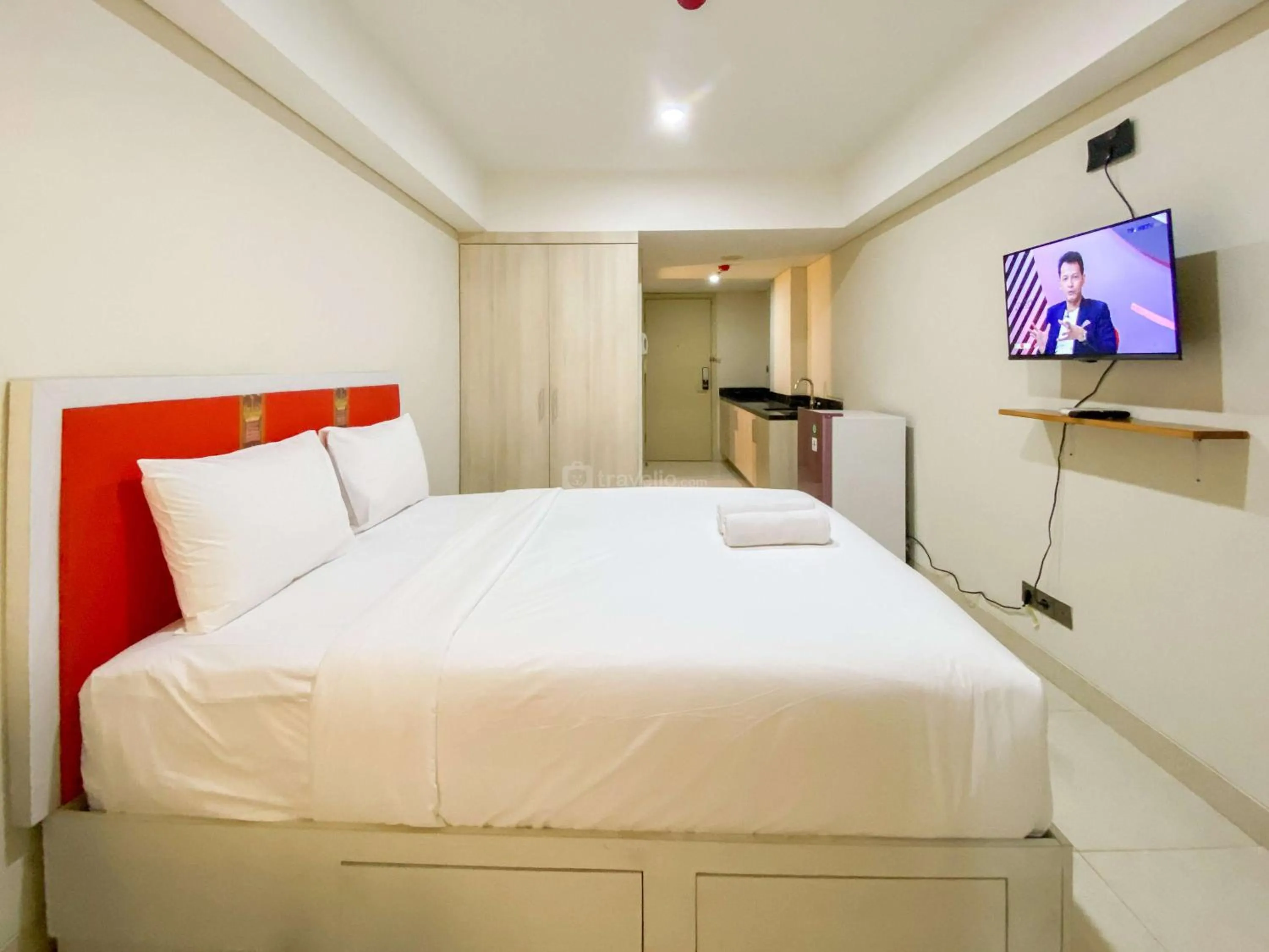 Bed in Good Deal Studio Apartment at Warhol (W/R) Residences By Travelio