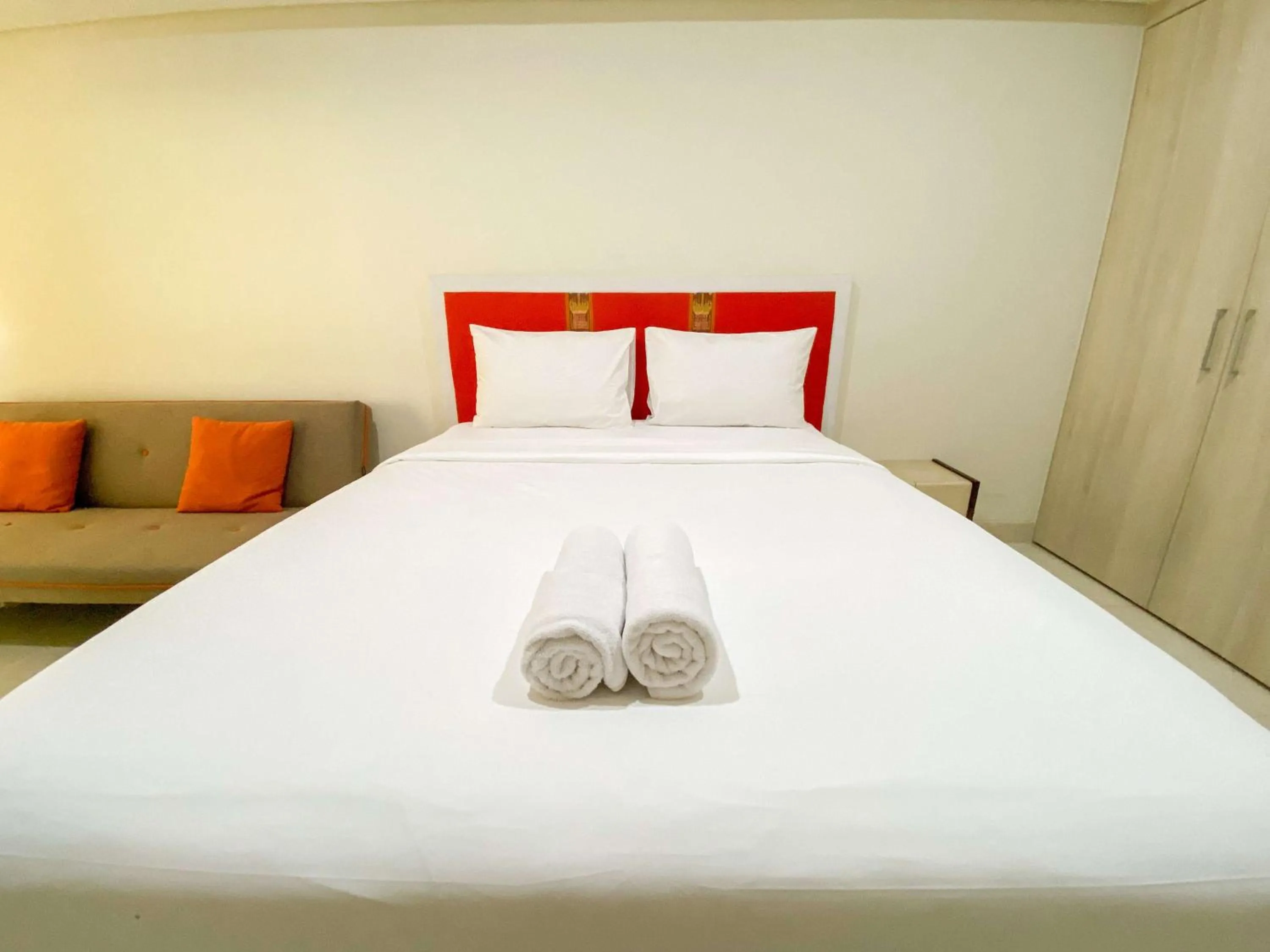 Property building, Bed in Good Deal Studio Apartment at Warhol (W/R) Residences By Travelio