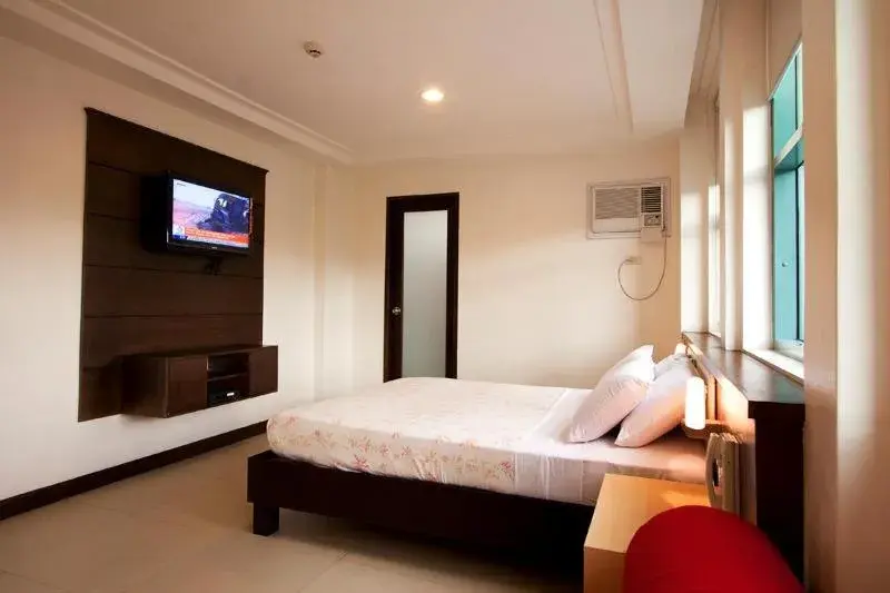 Bed in Olongapo Travel Lodge Bed in Olongapo Travel Lodge