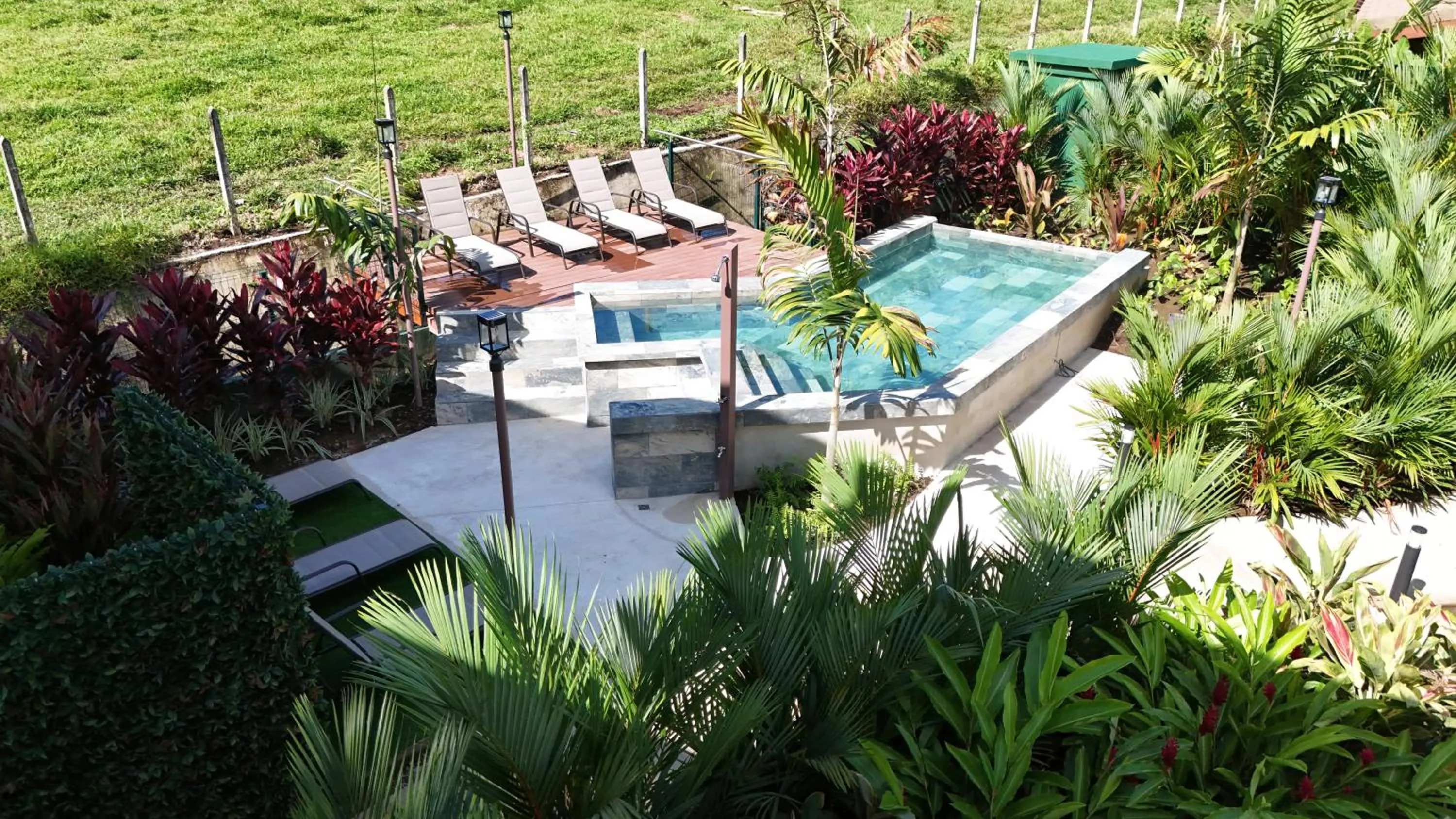 Patio in Fortuna Retreat