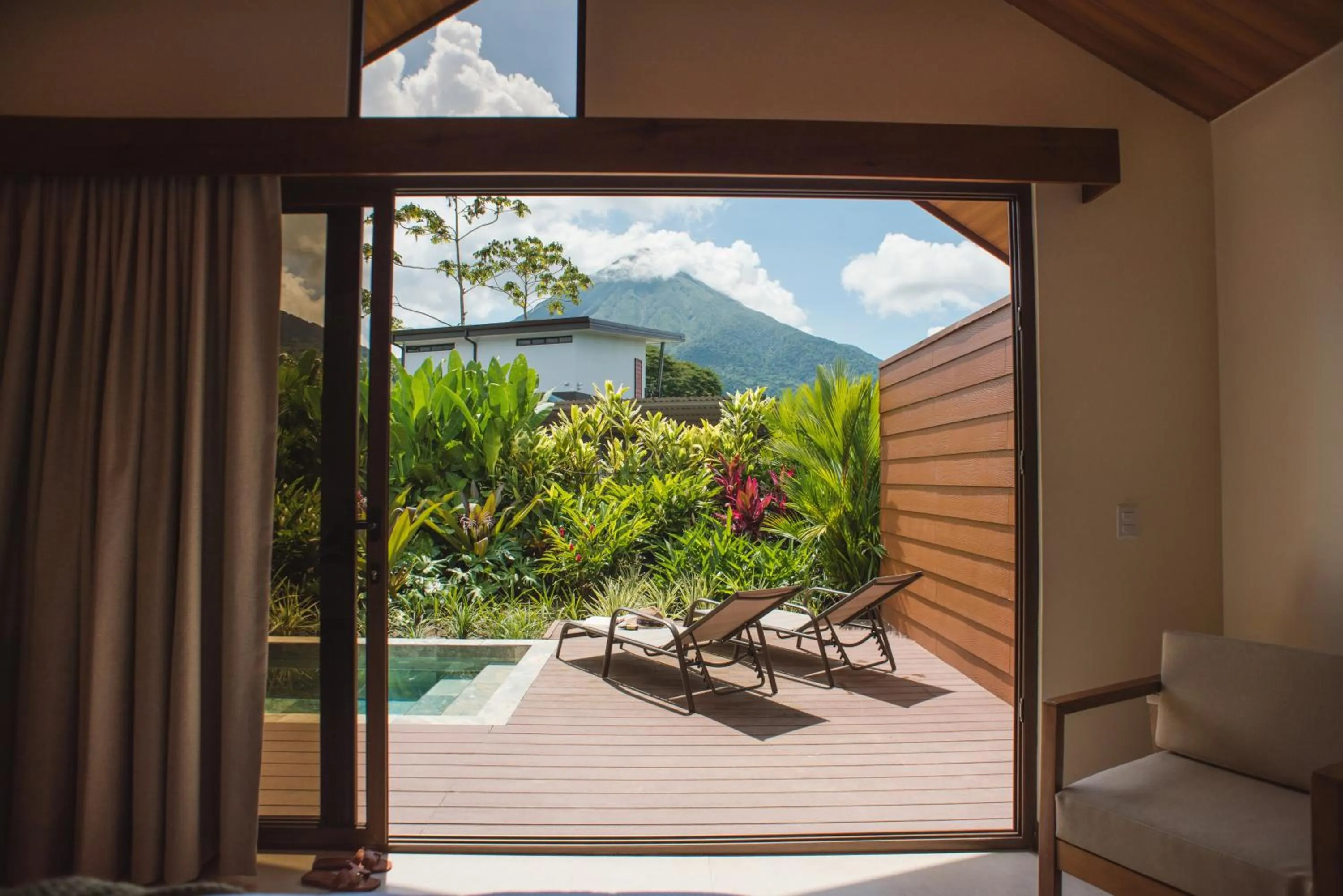 Patio in Fortuna Retreat