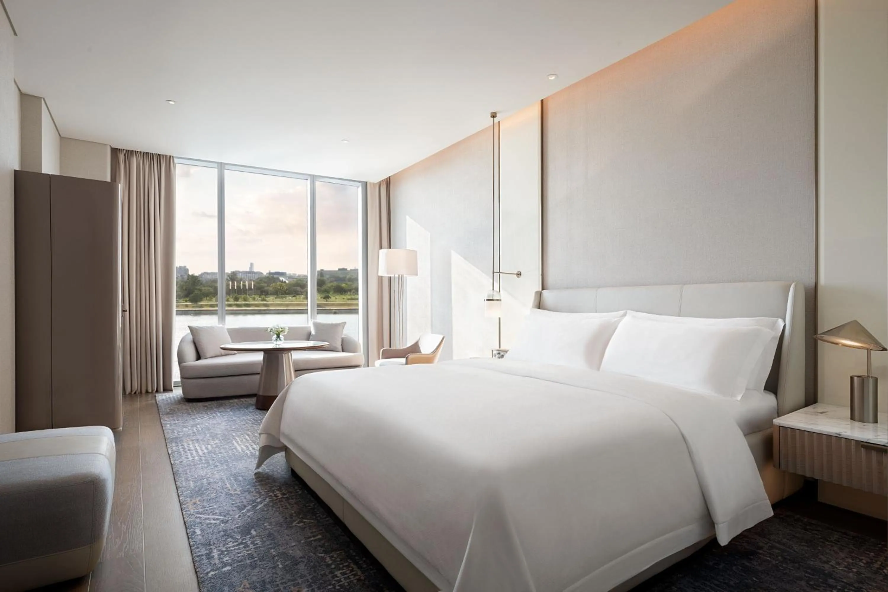 Photo of the whole room, Bed in The St. Regis Belgrade