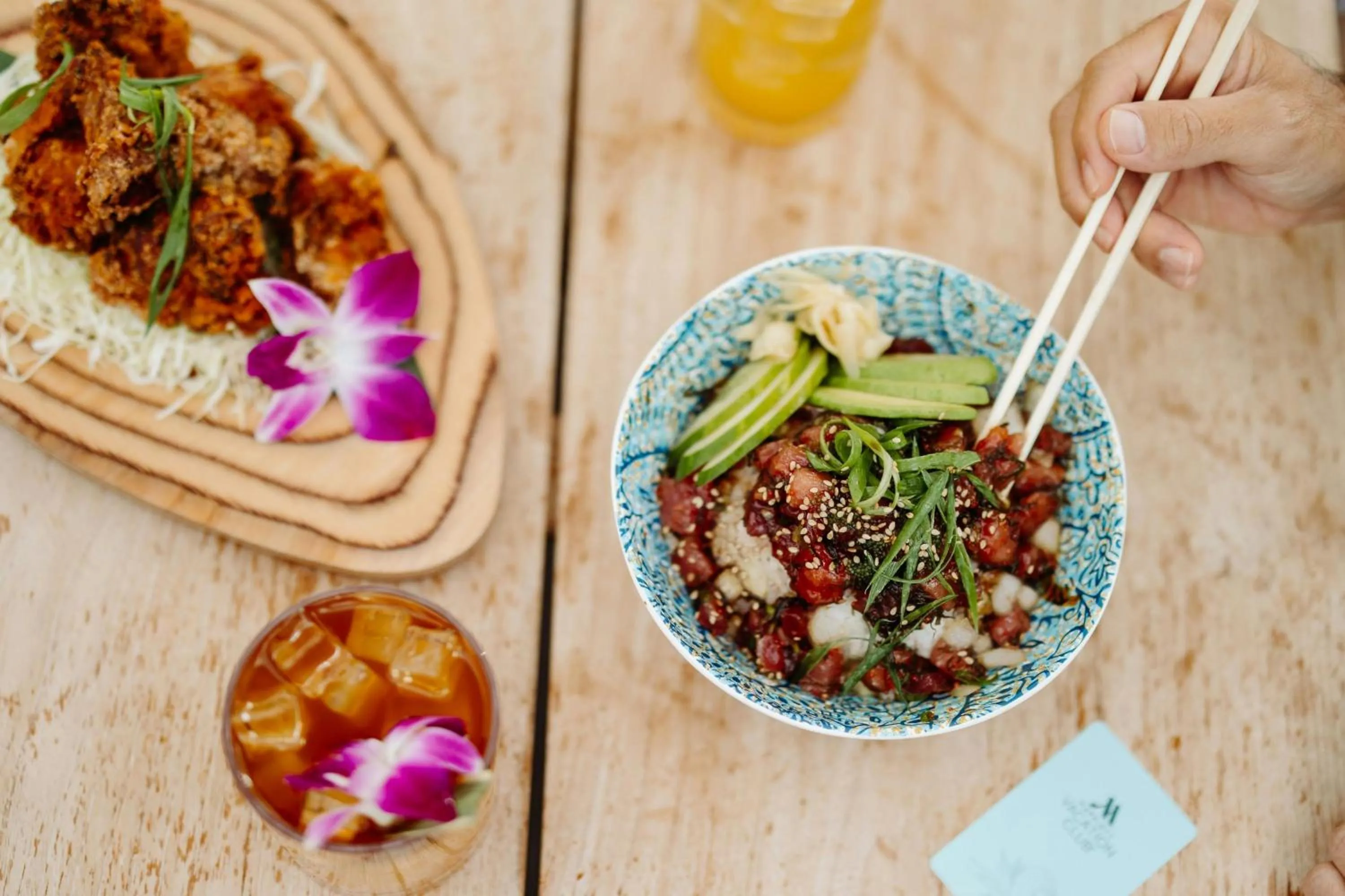 Lounge or bar in Marriott Vacation Club, Waikiki