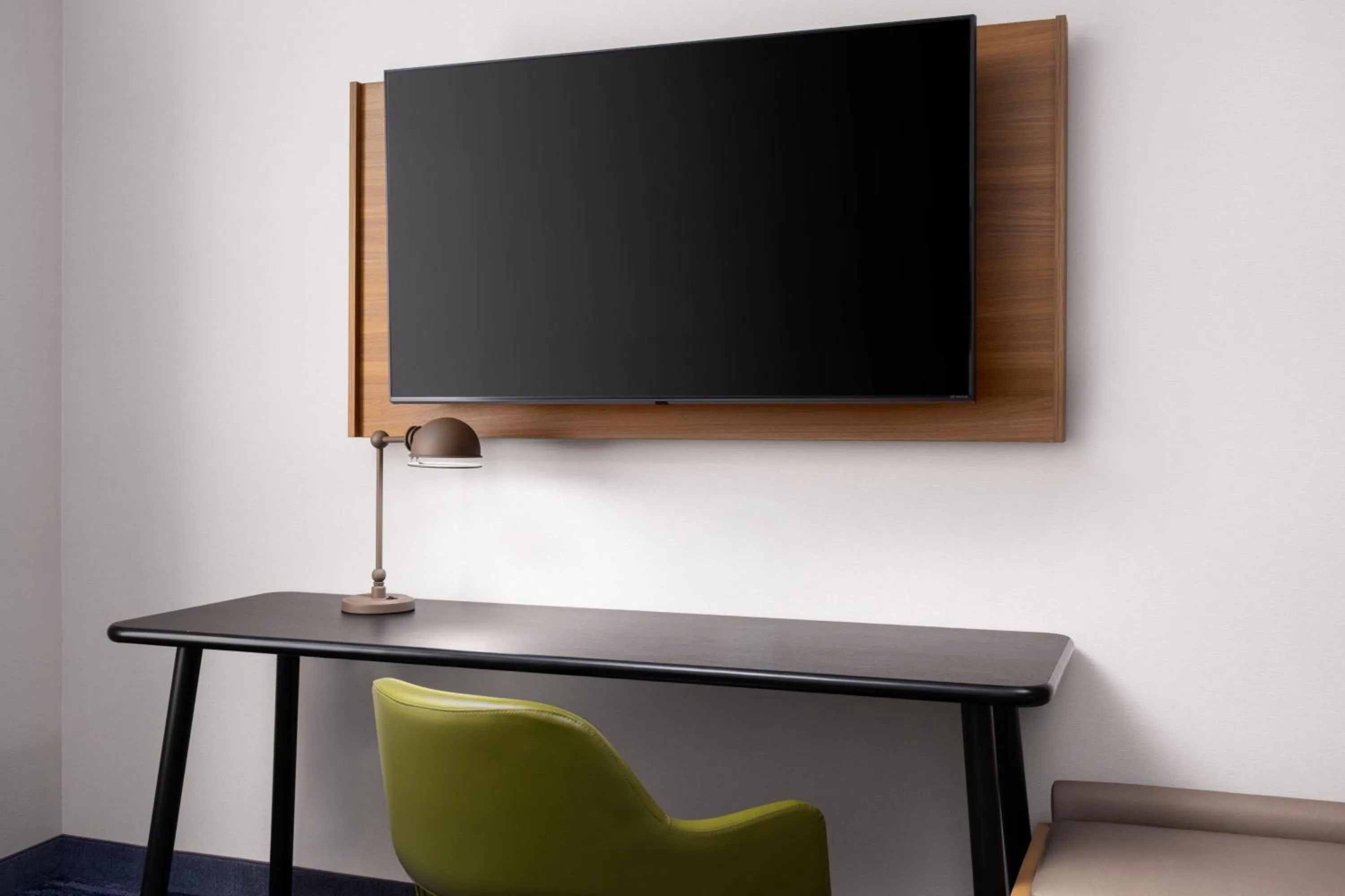 Photo of the whole room in Fairfield by Marriott Inn & Suites Waycross