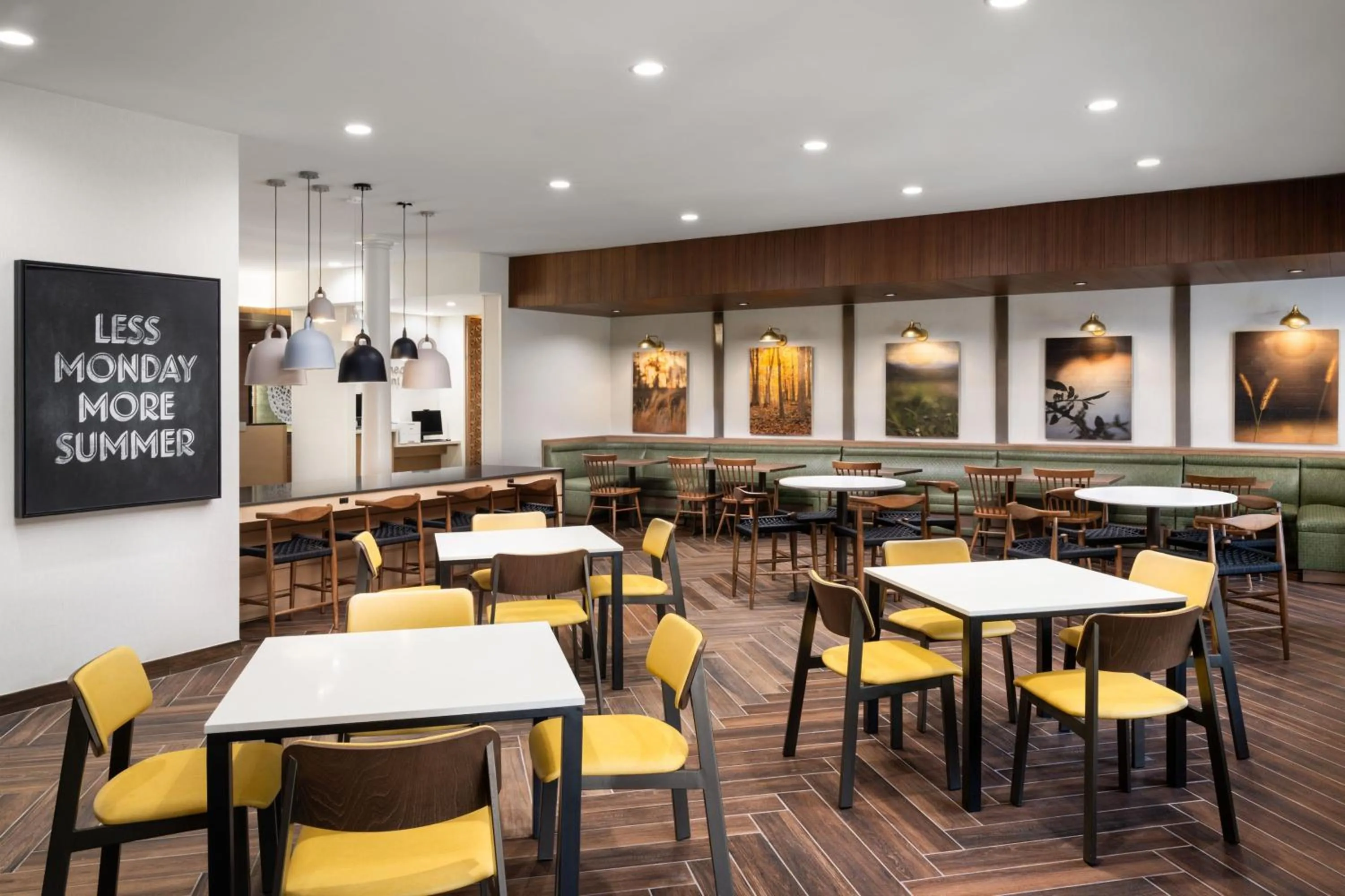 Breakfast in Fairfield by Marriott Inn & Suites Waycross