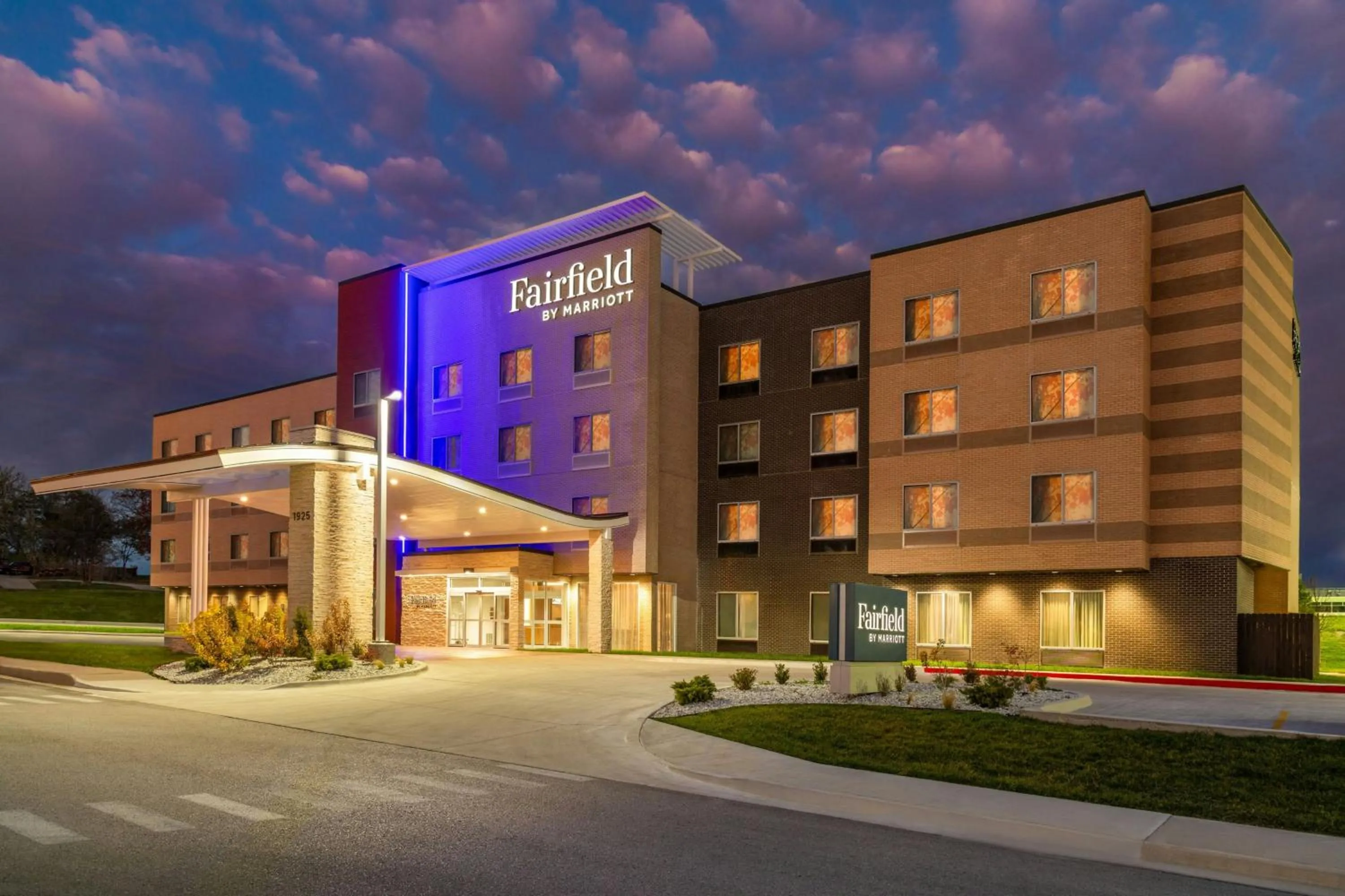 Property building in Fairfield by Marriott Inn & Suites Kansas City at The Legends
