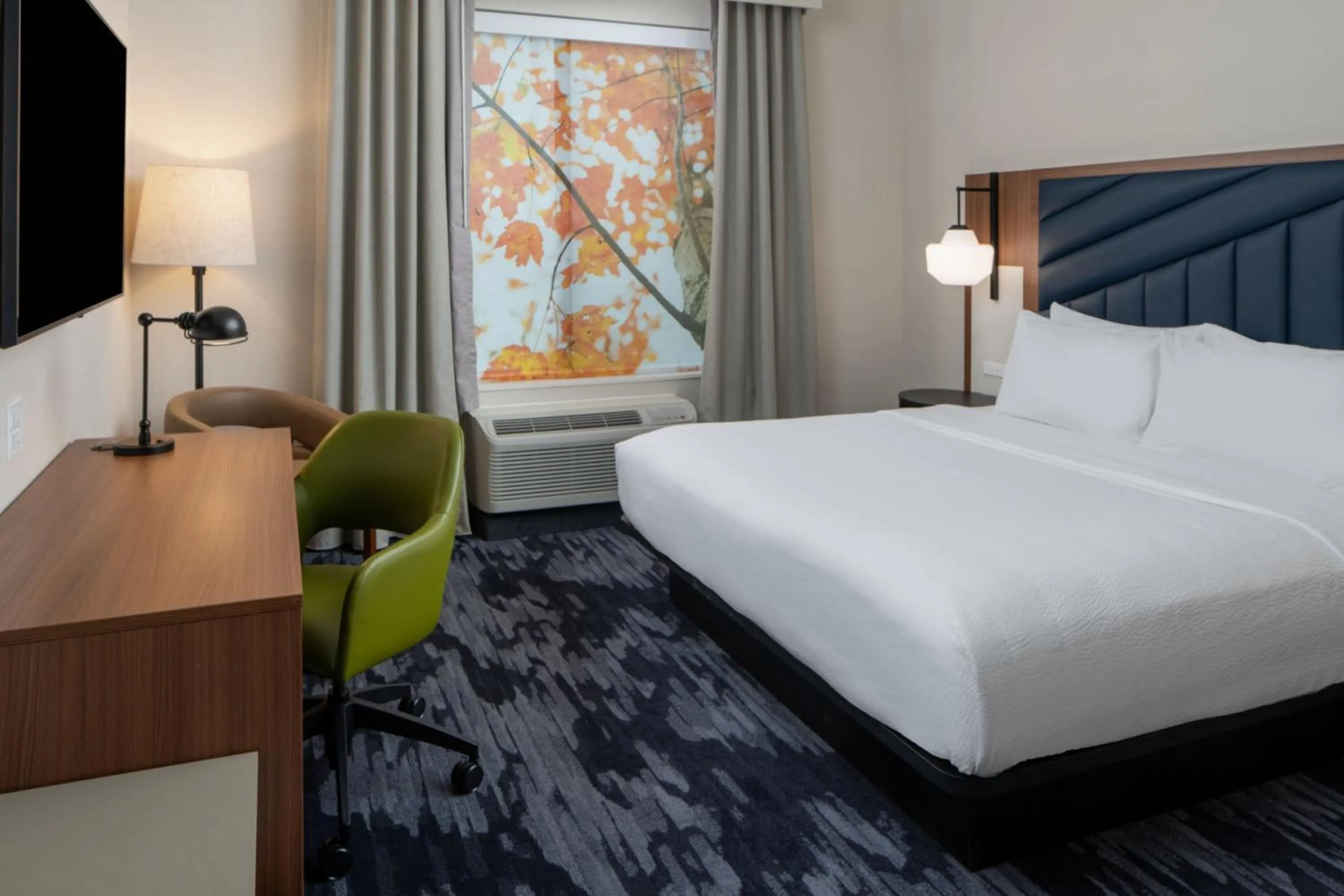 Photo of the whole room, Bed in Fairfield by Marriott Inn & Suites Southaven Snowden Grove