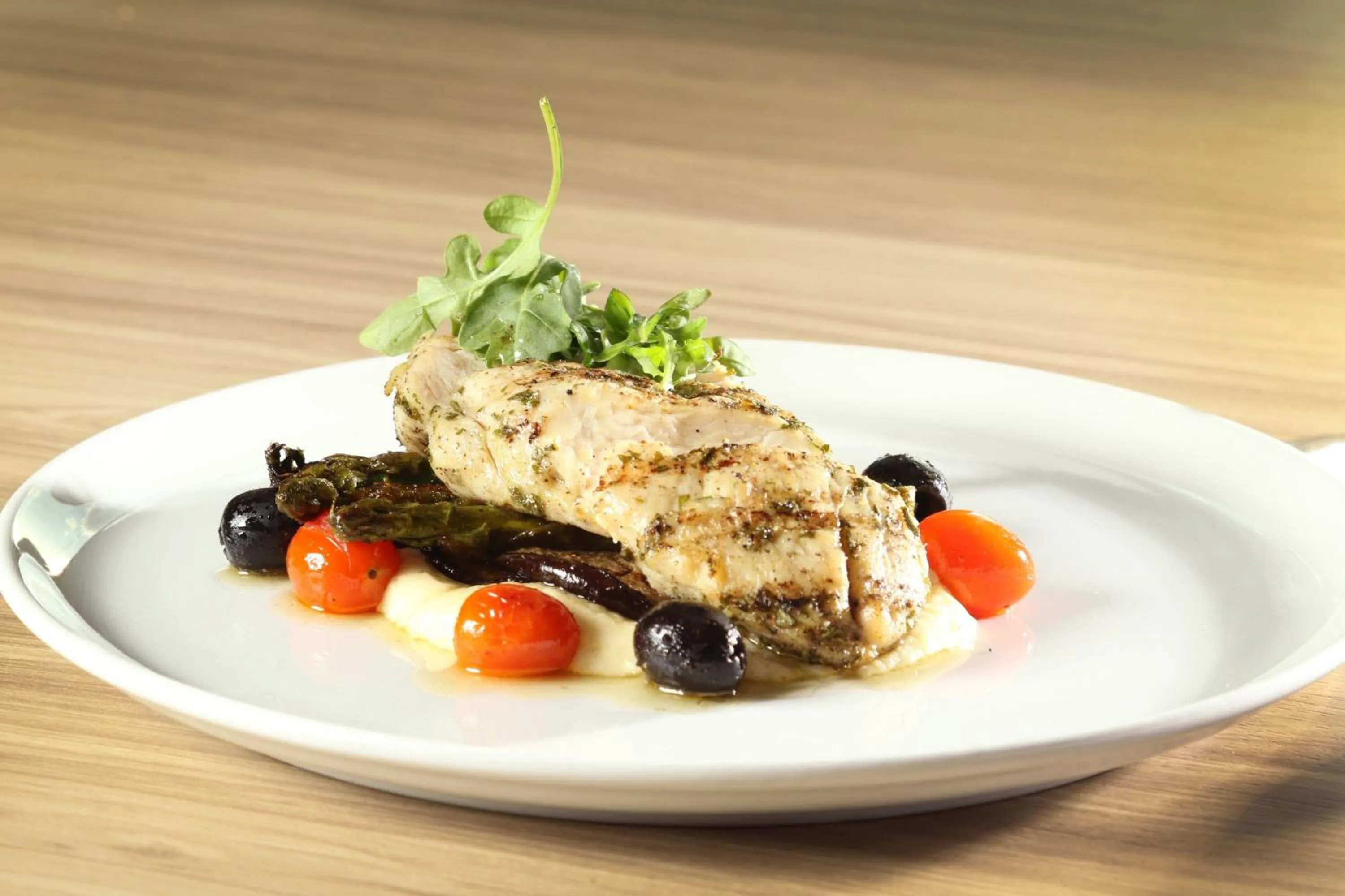 Restaurant/places to eat in City Express Plus by Marriott Monterrey Centro