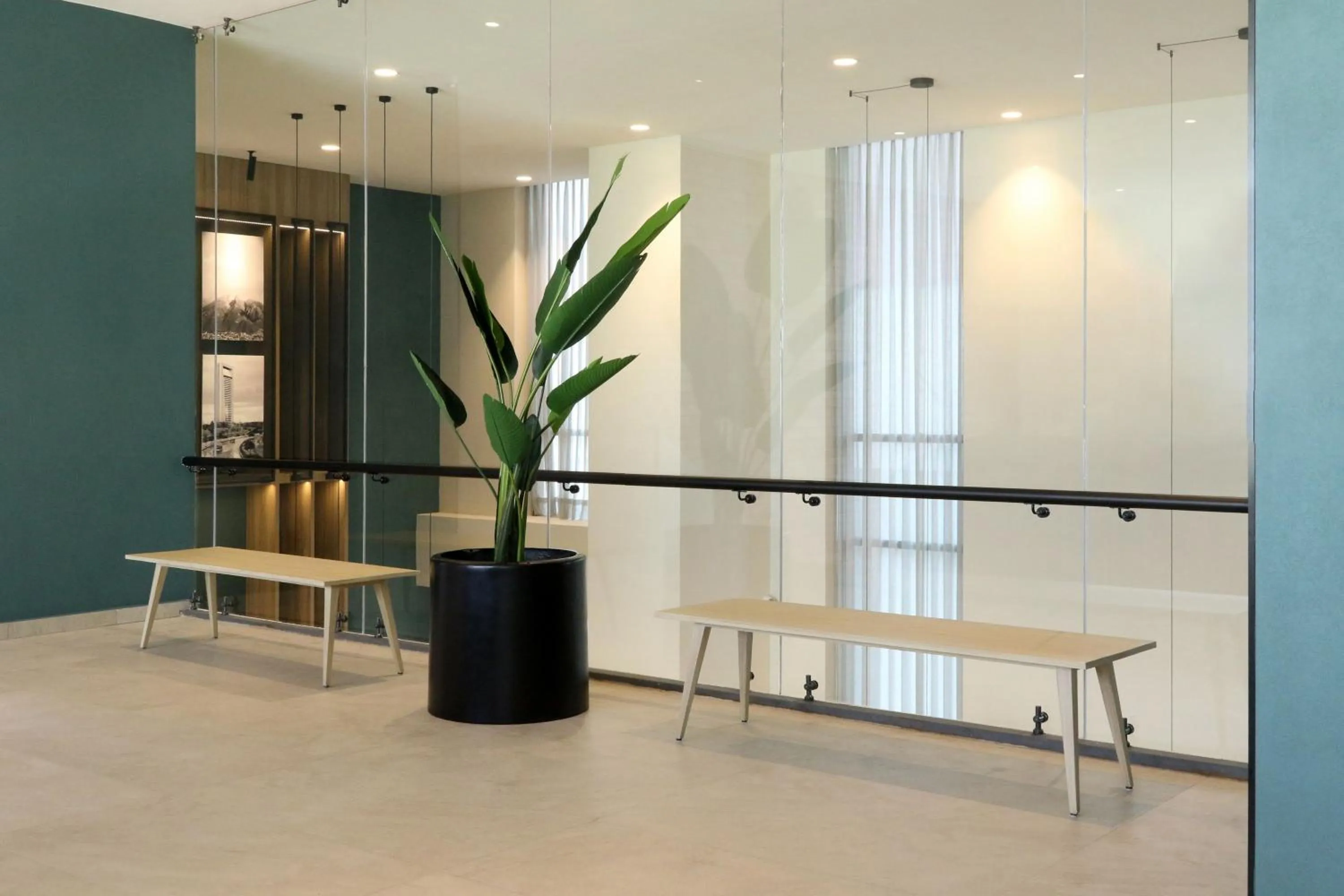 Lobby or reception in City Express Plus by Marriott Monterrey Centro