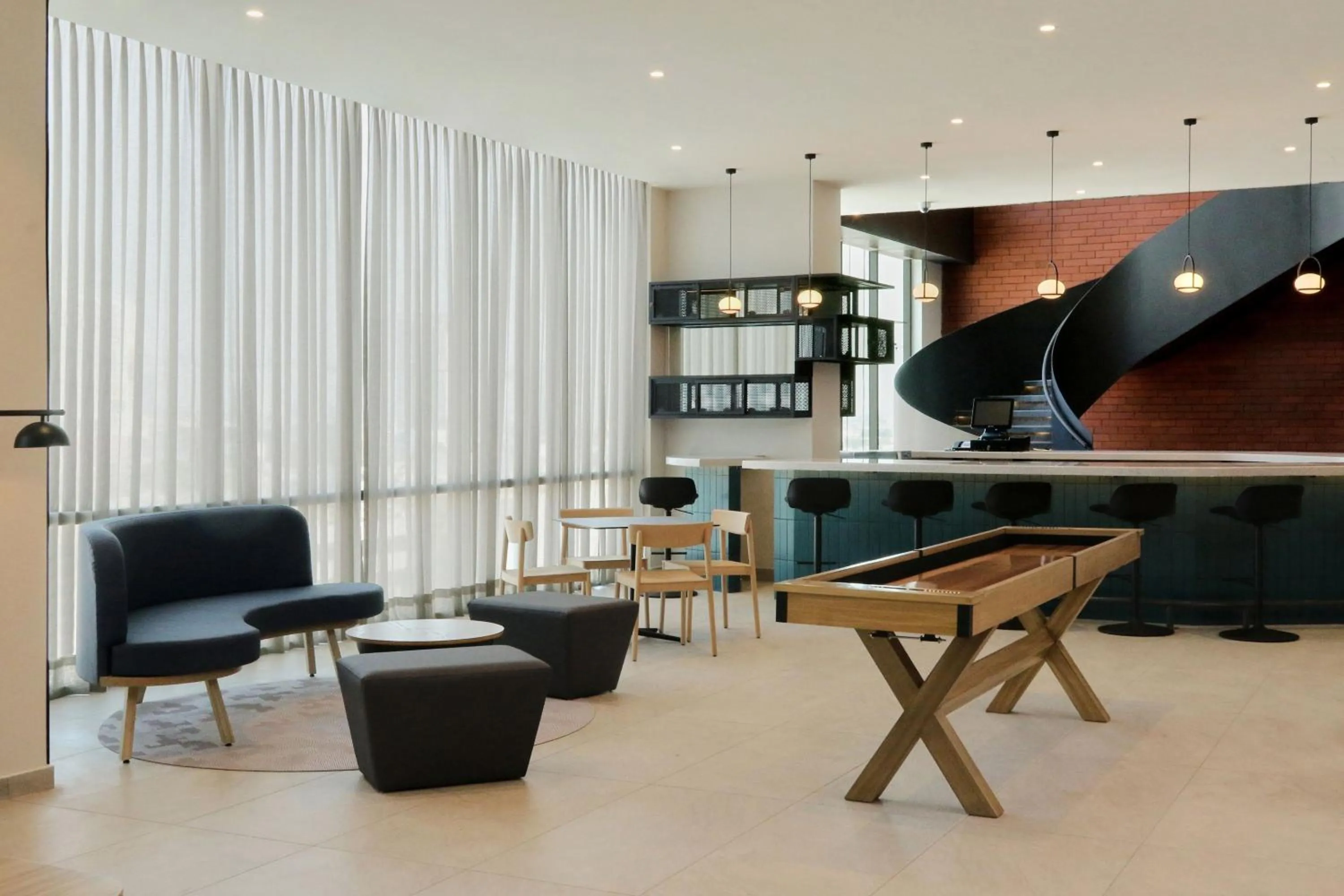 Lobby or reception in City Express Plus by Marriott Monterrey Centro