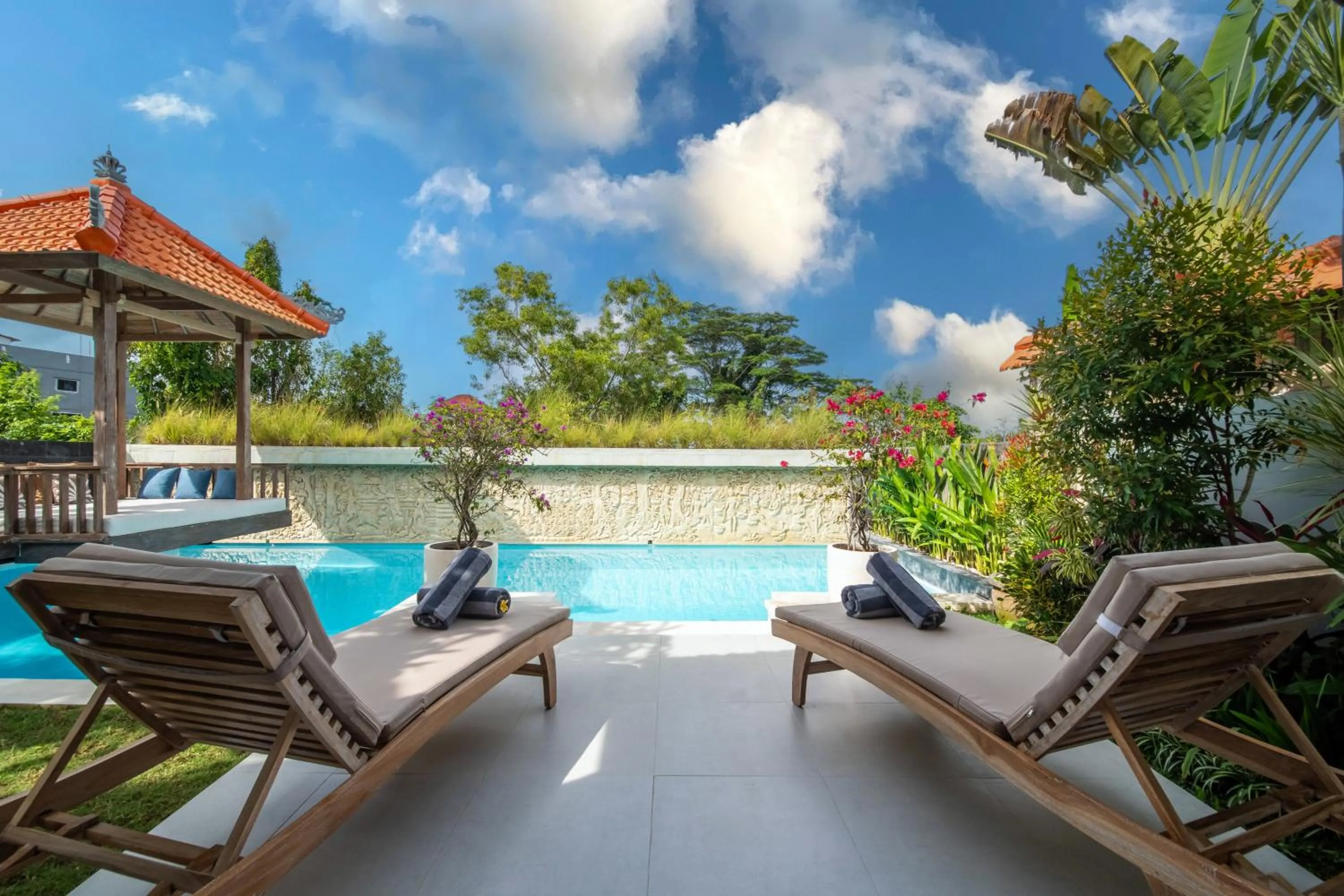 Tropical Villa Senang