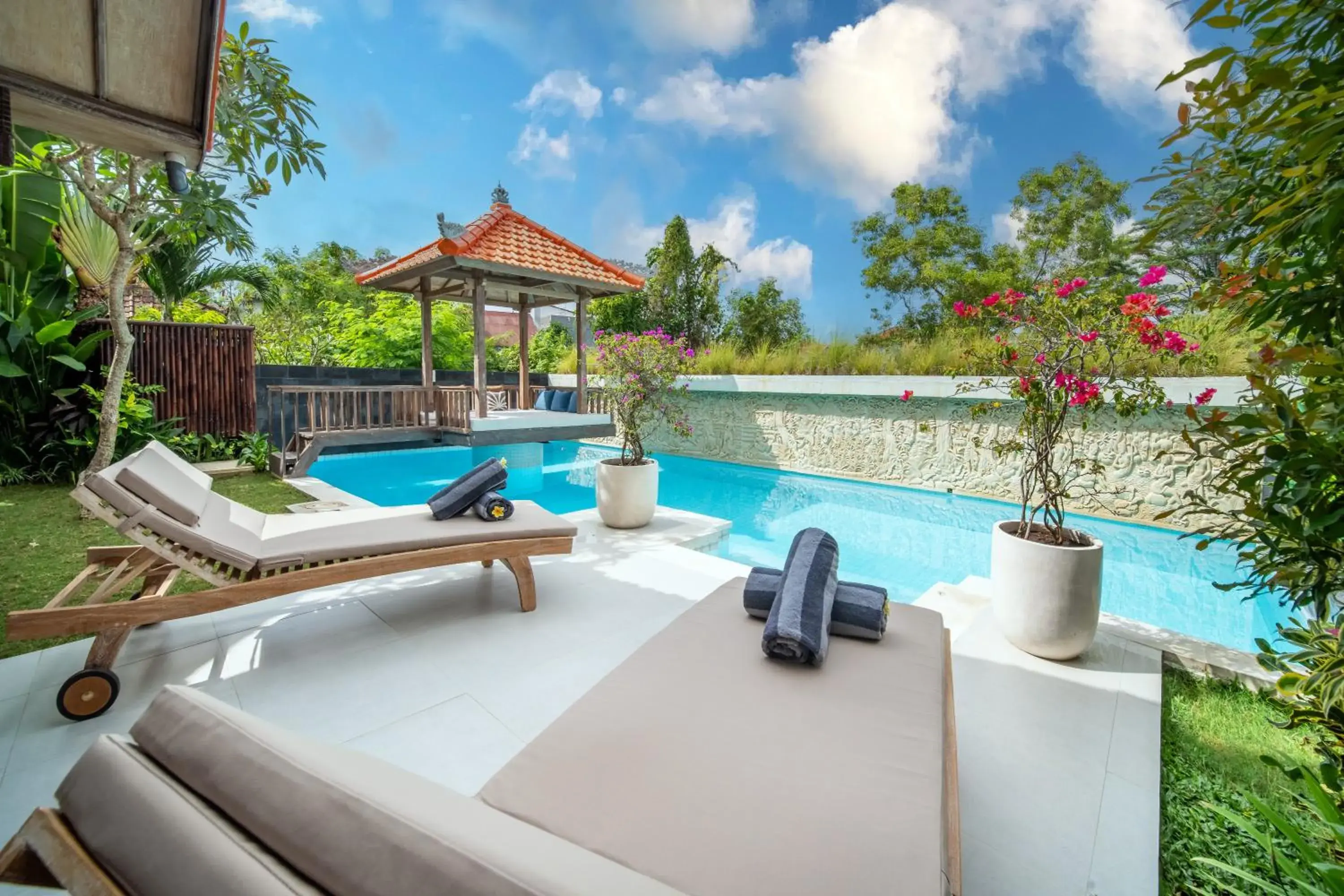 Tropical Villa Senang Tropical Villa Senang
