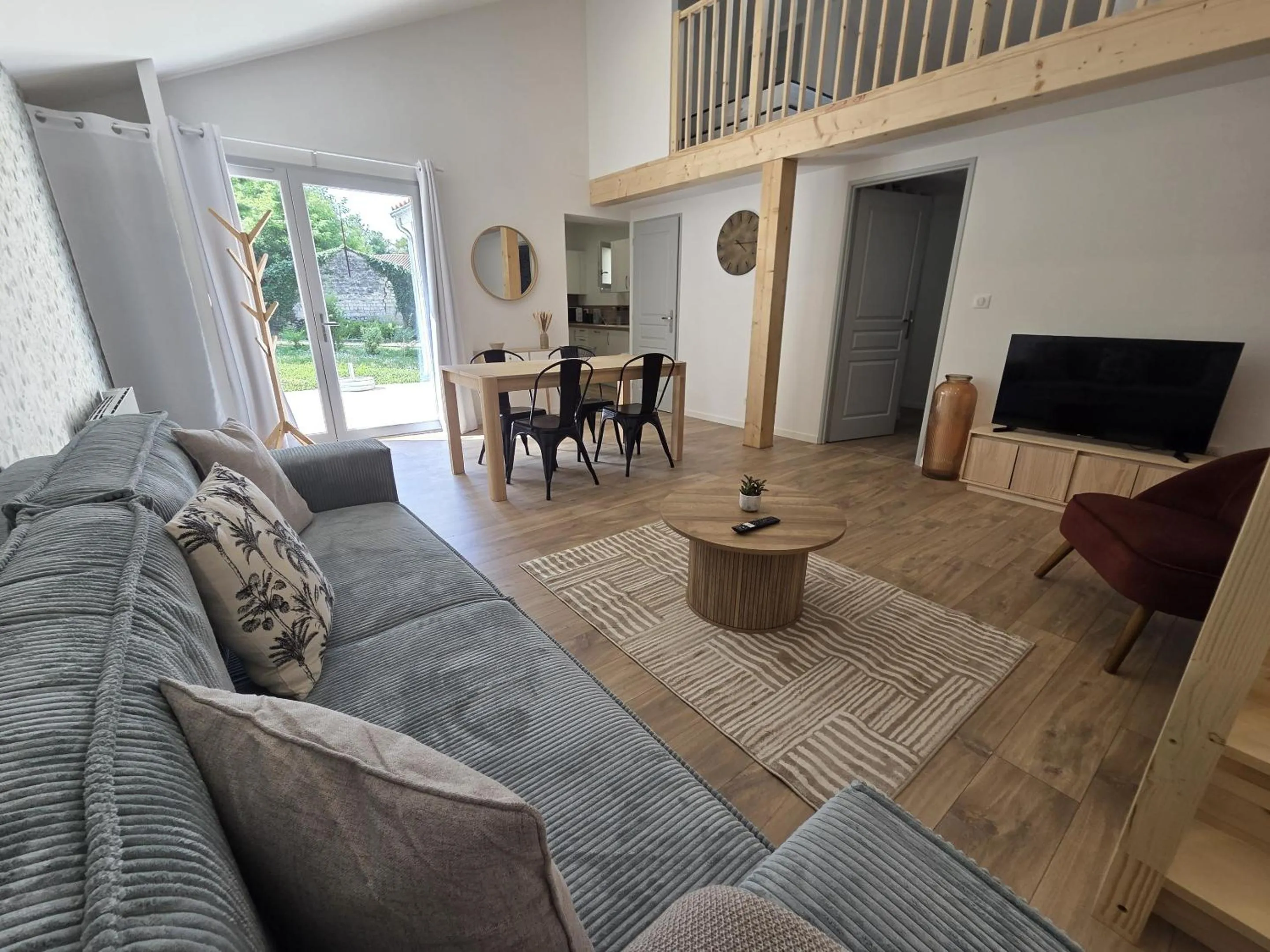 Living room in Au son de l'eau