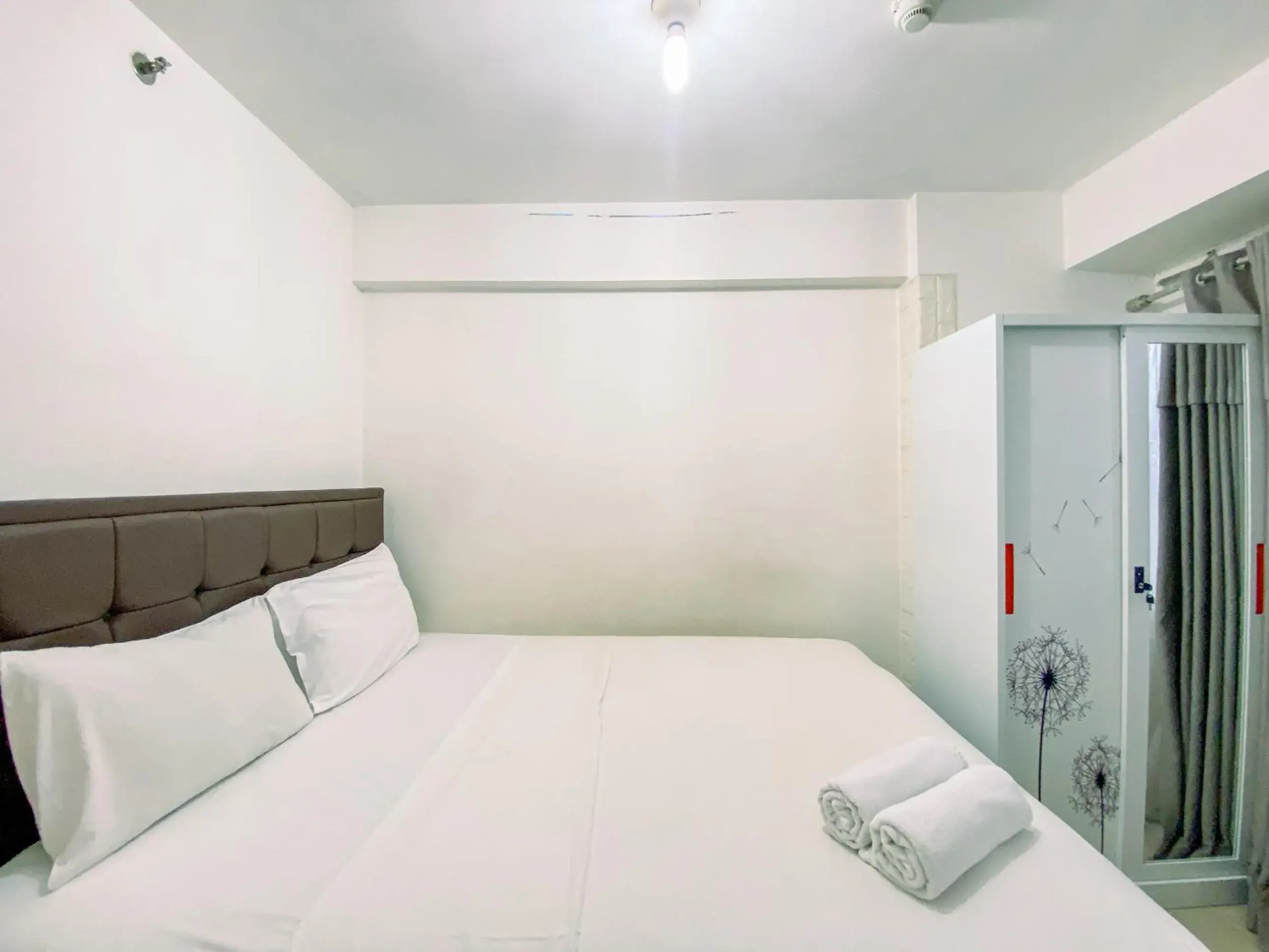 Best Startegic 2BR at Bassura Apartment By Travelio Best Startegic 2BR at Bassura Apartment By Travelio