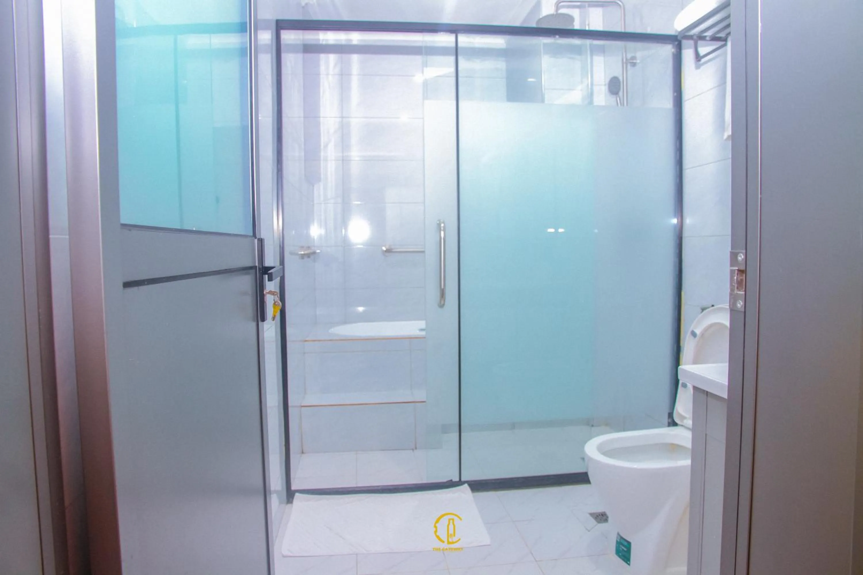 Shower in KIJICHI GATEWAY Hotel