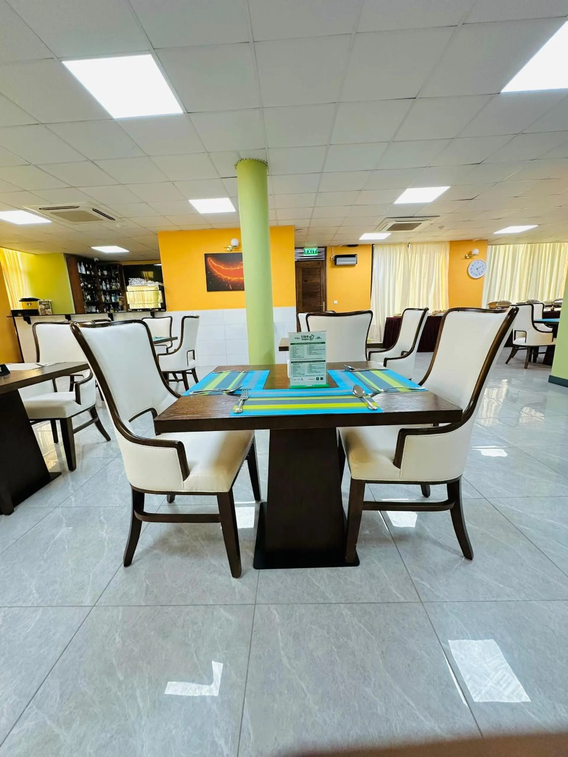 Restaurant/places to eat in KIJICHI GATEWAY Hotel