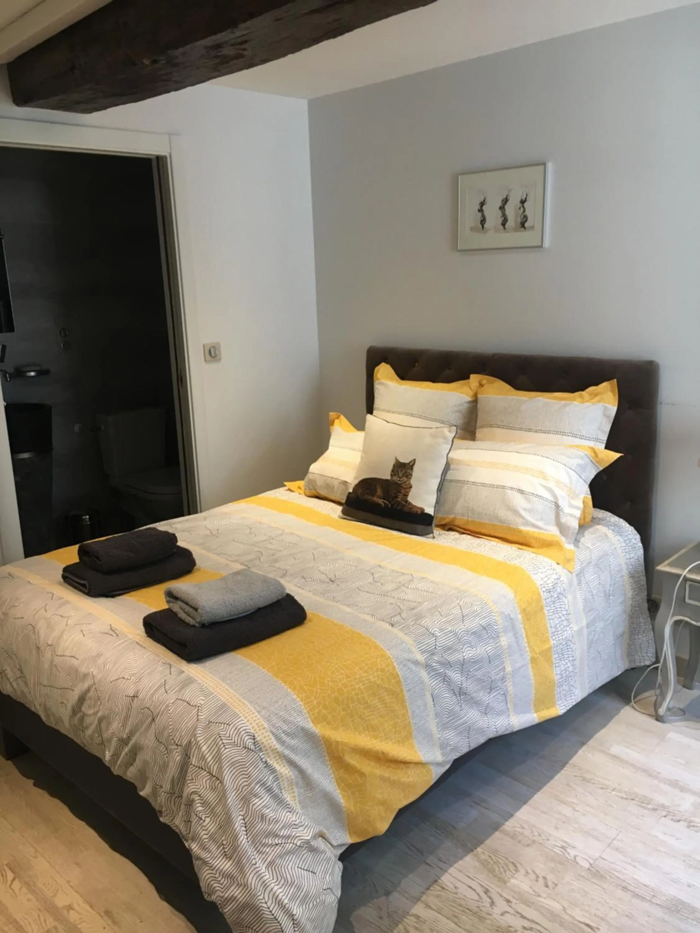 Bedroom, Bed in La Maison de Maurice