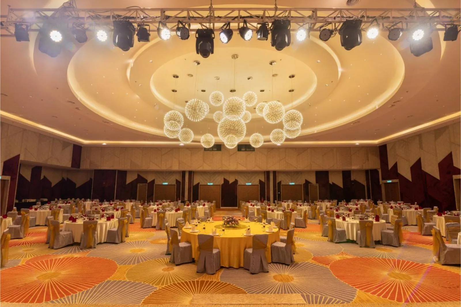 Banquet/Function facilities in Zenith Suites Cameron