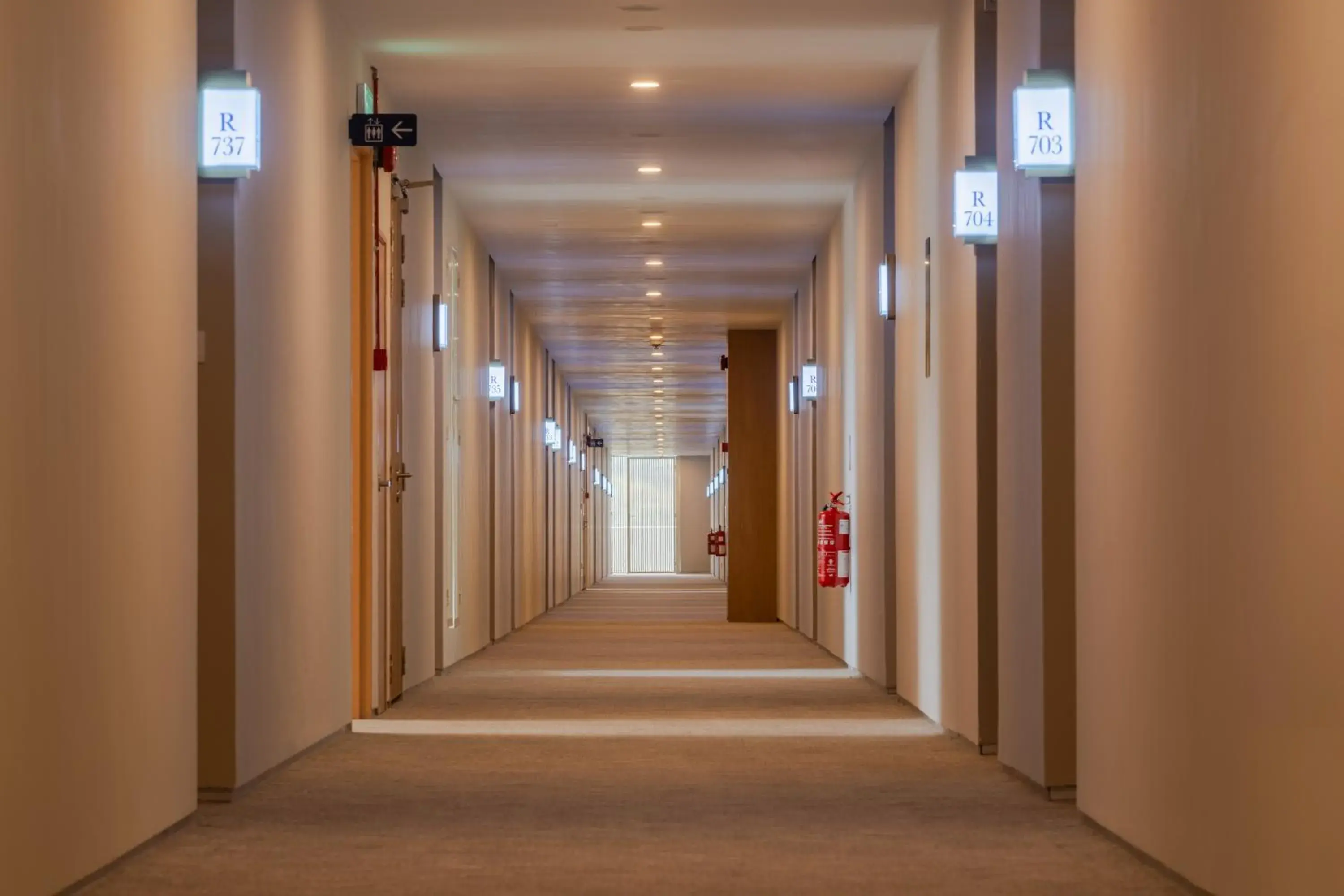 Property building in Zenith Suites Cameron Property building in Zenith Suites Cameron