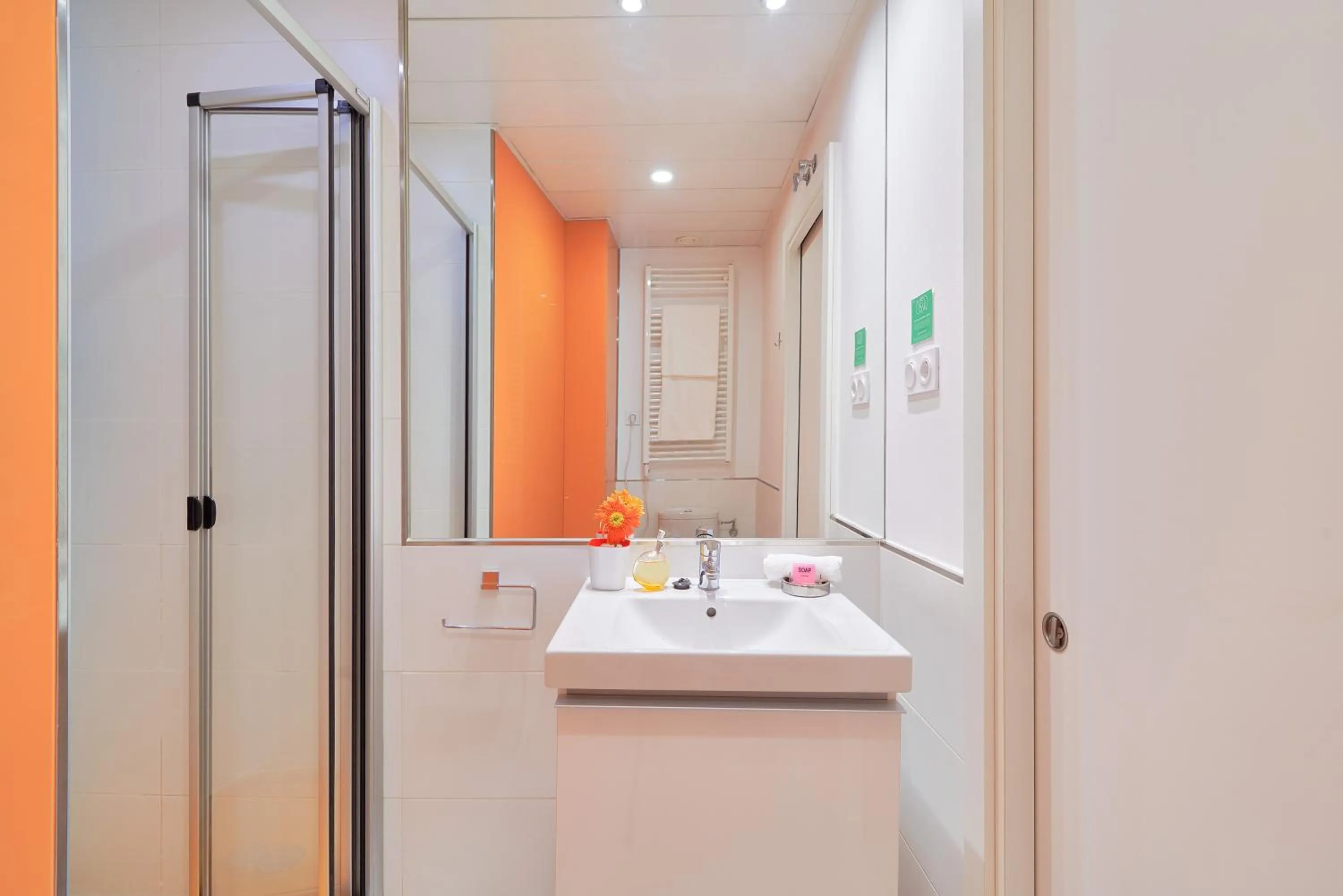 Bathroom in Blume Cruz Suites