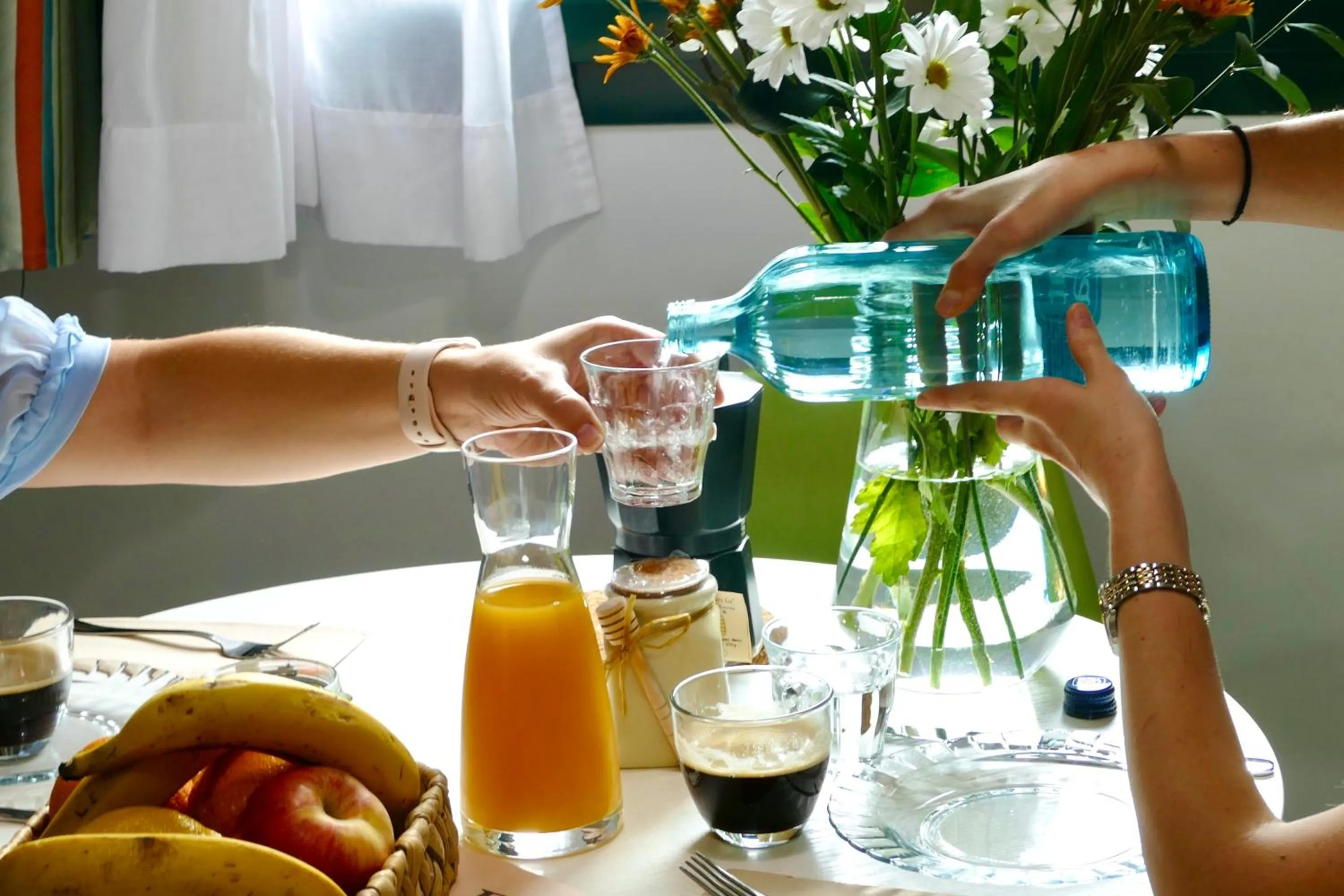 People in Blume Cruz Suites