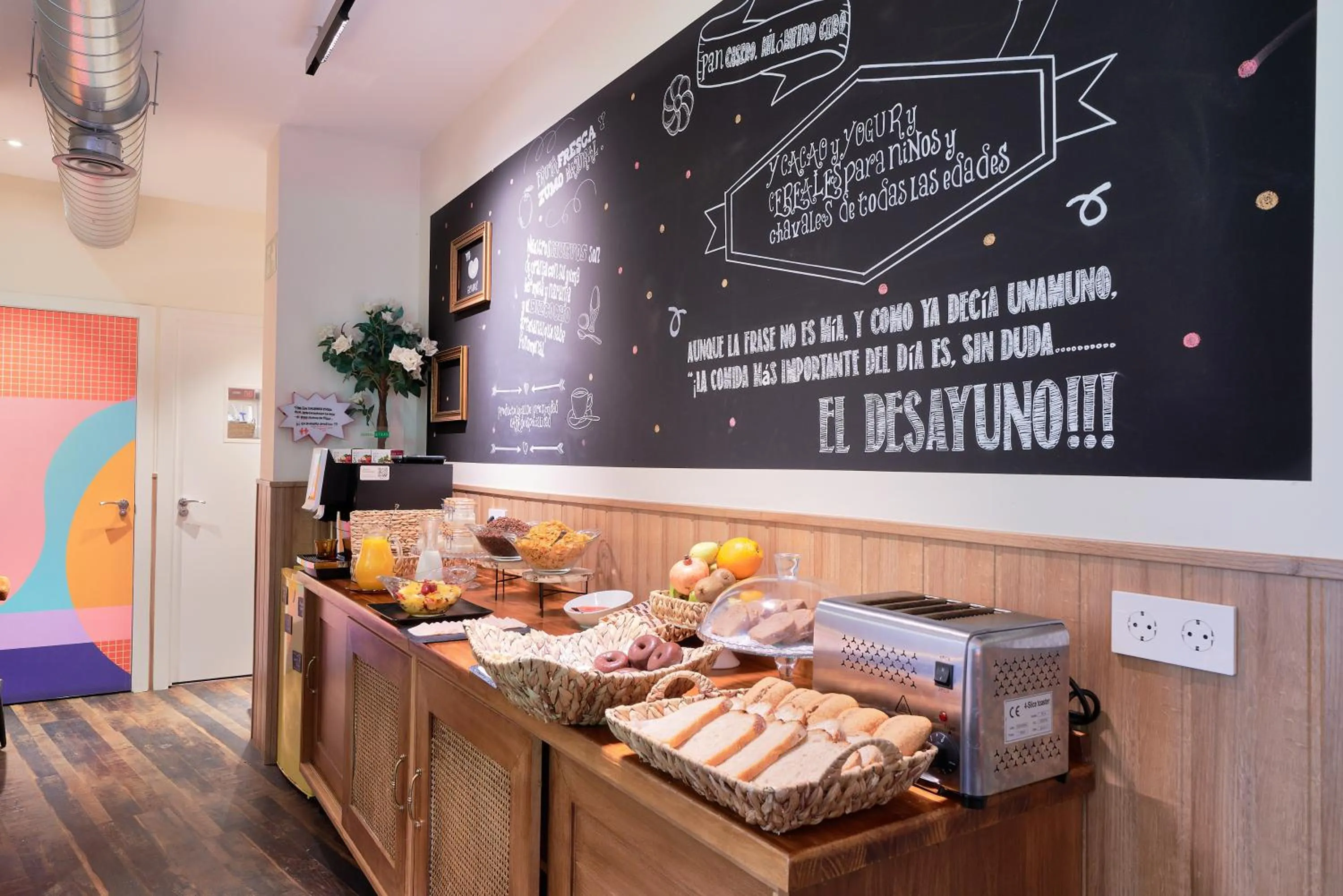 English/Irish breakfast in Blume Cruz Suites