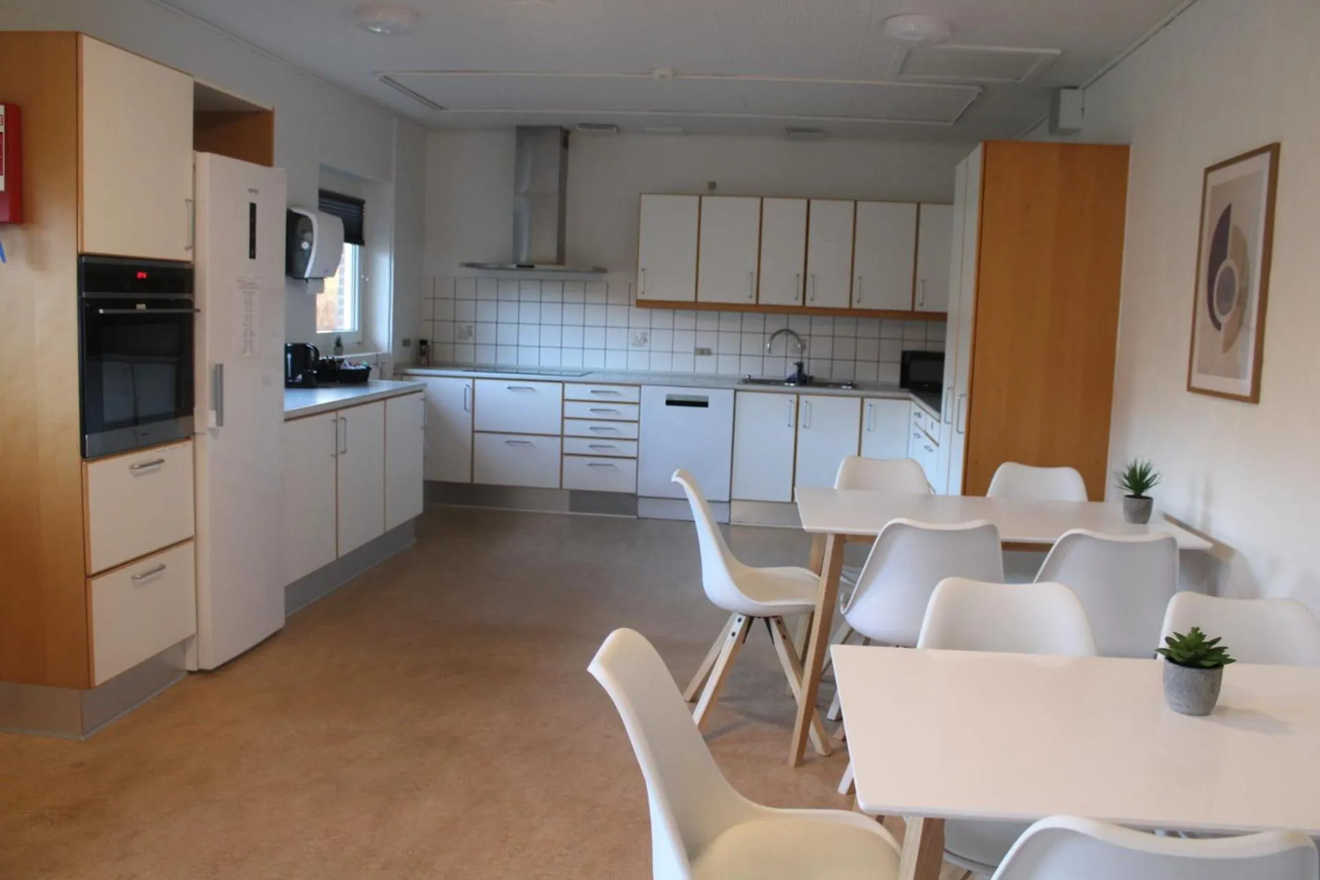 Communal kitchen in Hotel Traneparken
