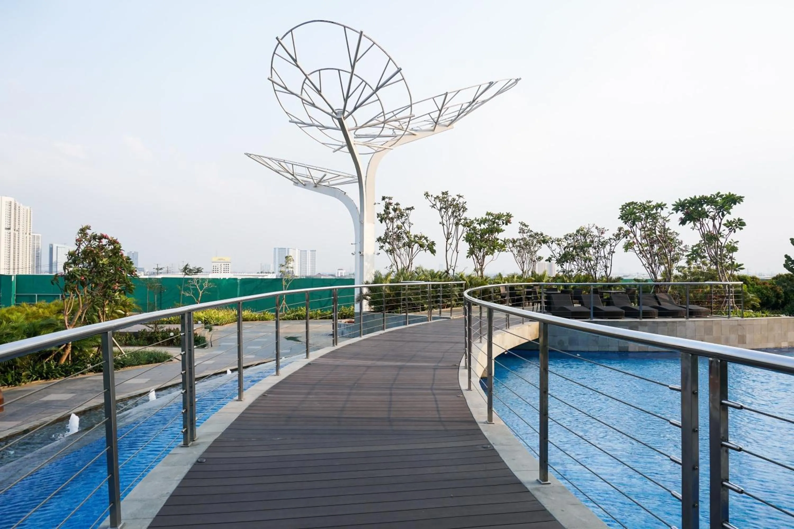 New and Homey Studio at West Vista Apartment By Travelio