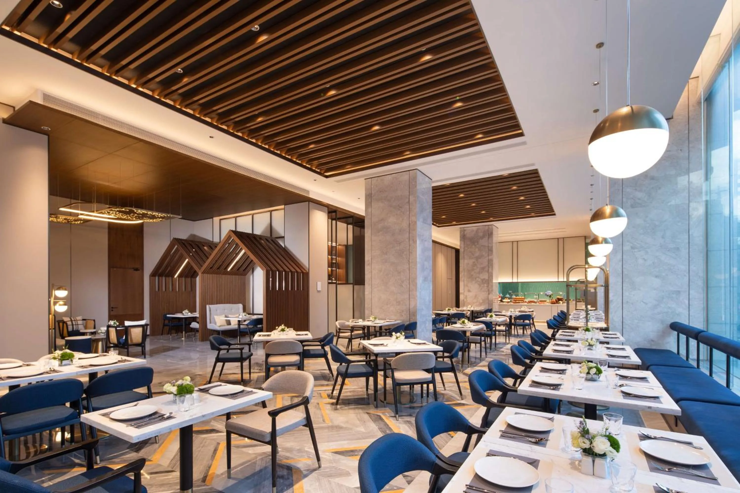Restaurant/places to eat in Hilton Garden Inn Beihai Jiafu
