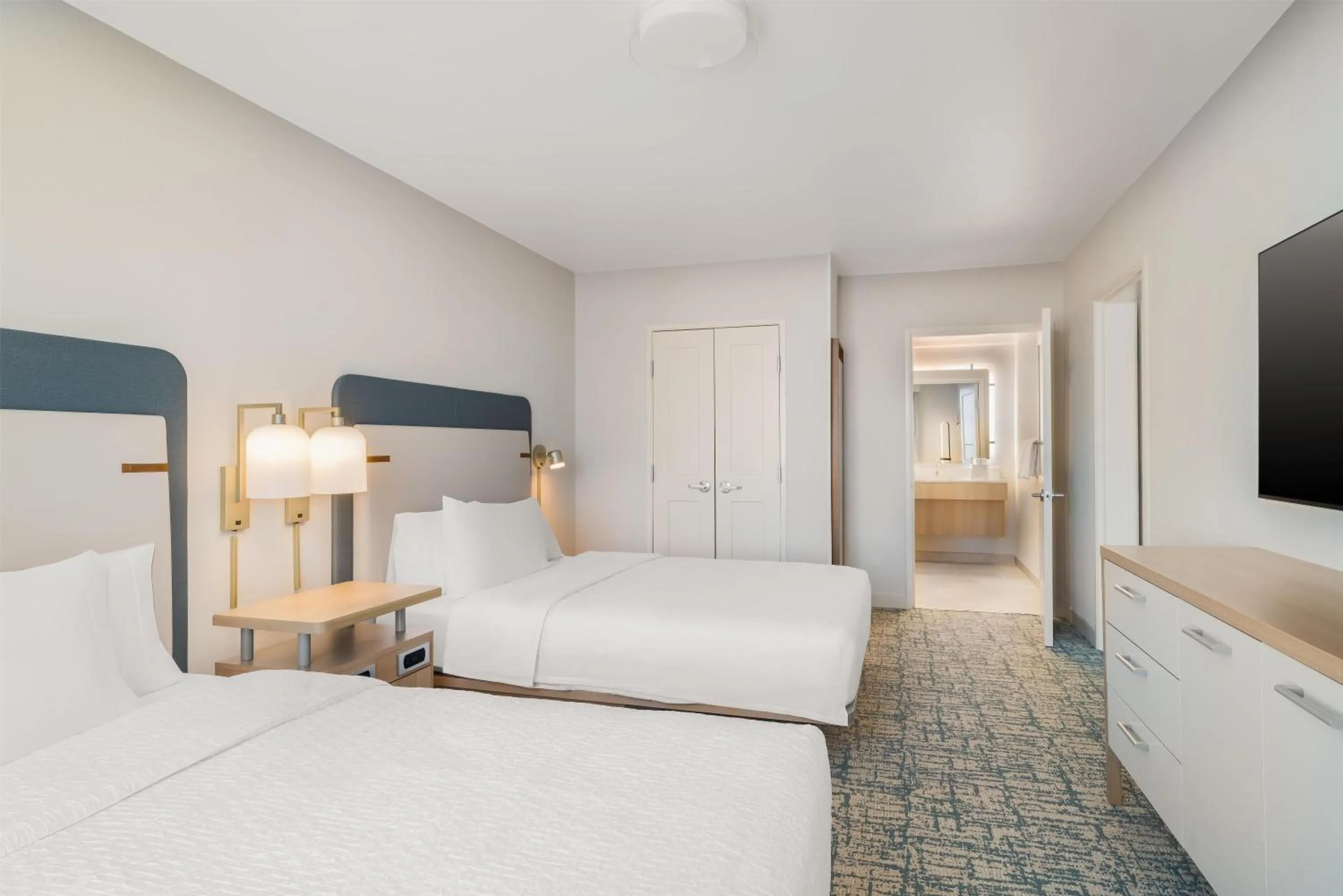 Bed in Homewood Suites By Hilton Thornton Denver