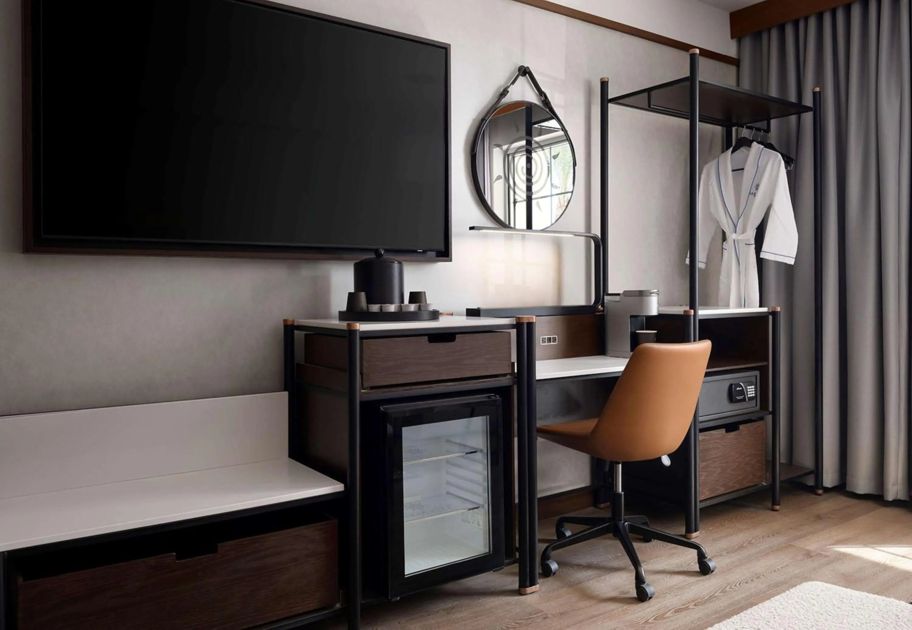 Bedroom, Bed in Sanctity Hotel Rancho Cucamonga, Tapestry Collection Hilton