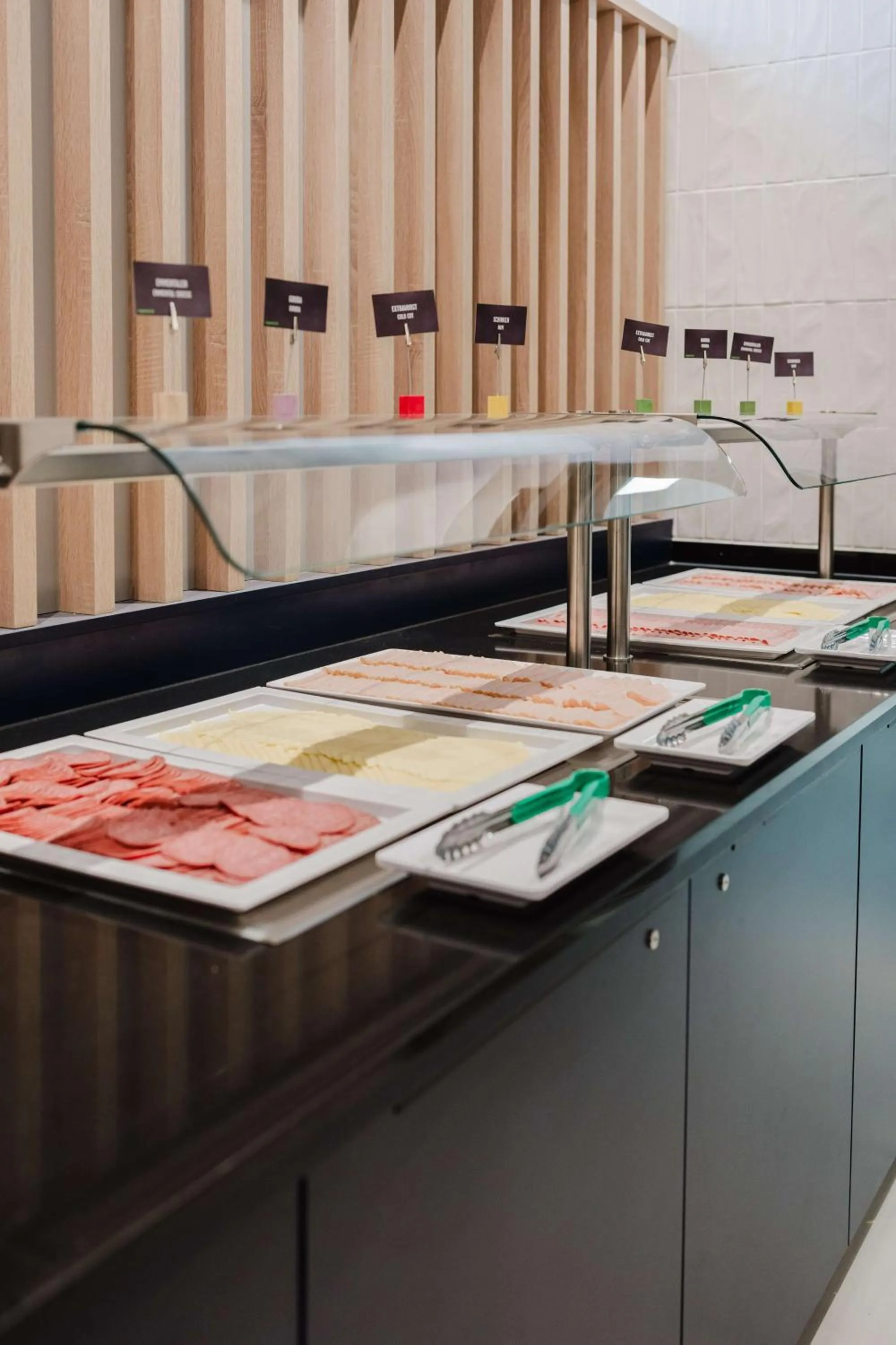 Restaurant/places to eat in Hampton By Hilton Vienna City West