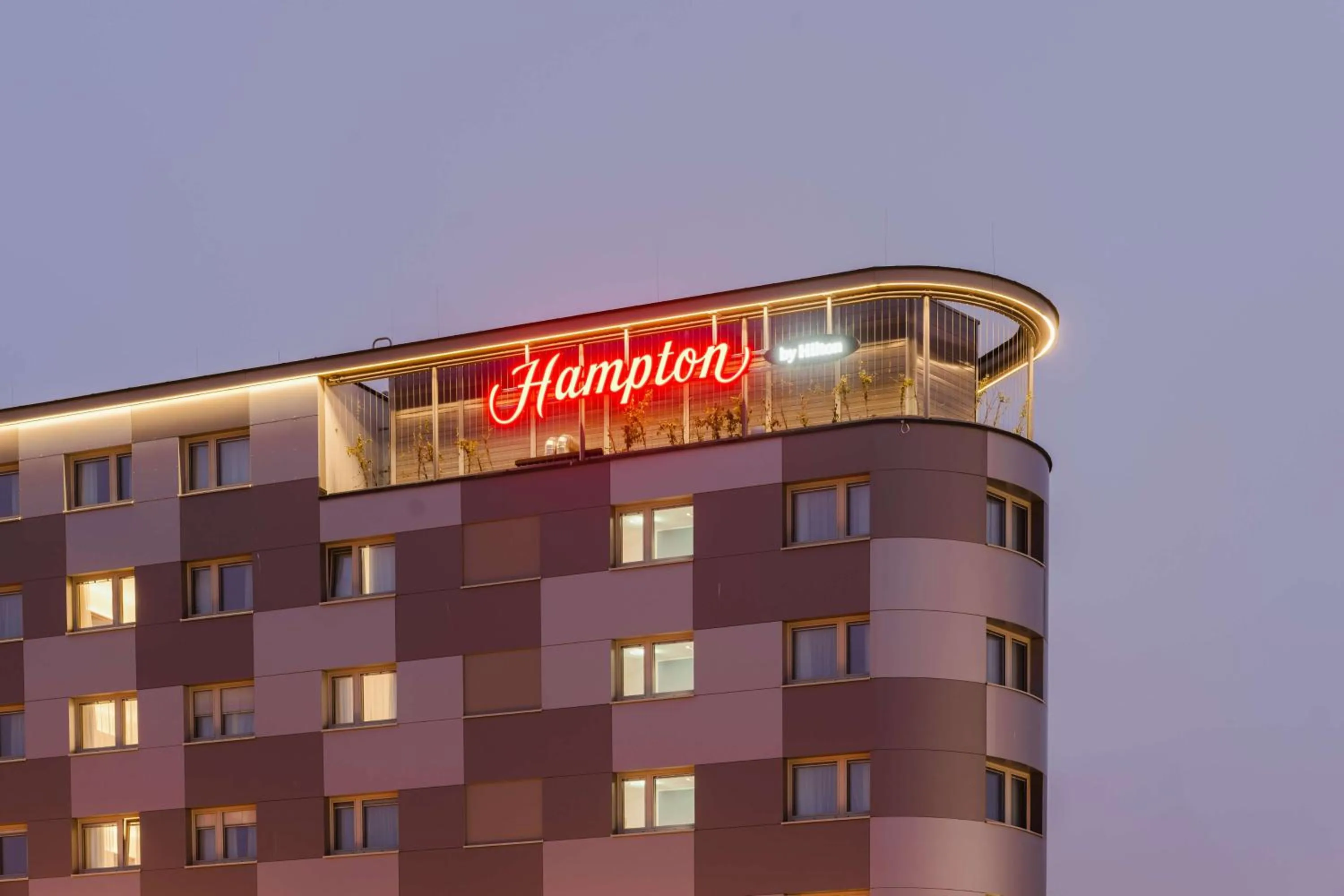 Property building in Hampton By Hilton Vienna City West