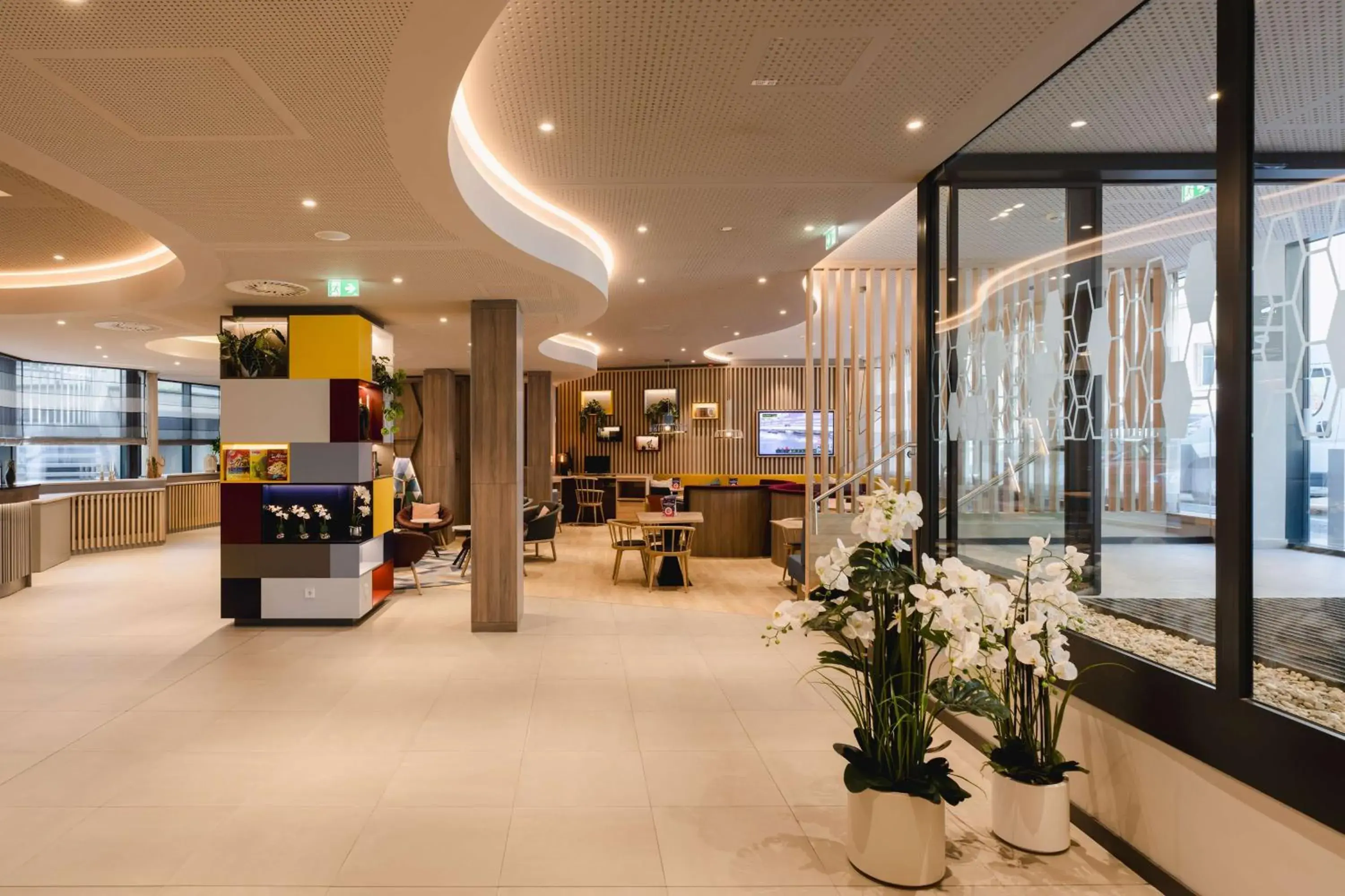 Lobby or reception in Hampton By Hilton Vienna City West Lobby or reception in Hampton By Hilton Vienna City West