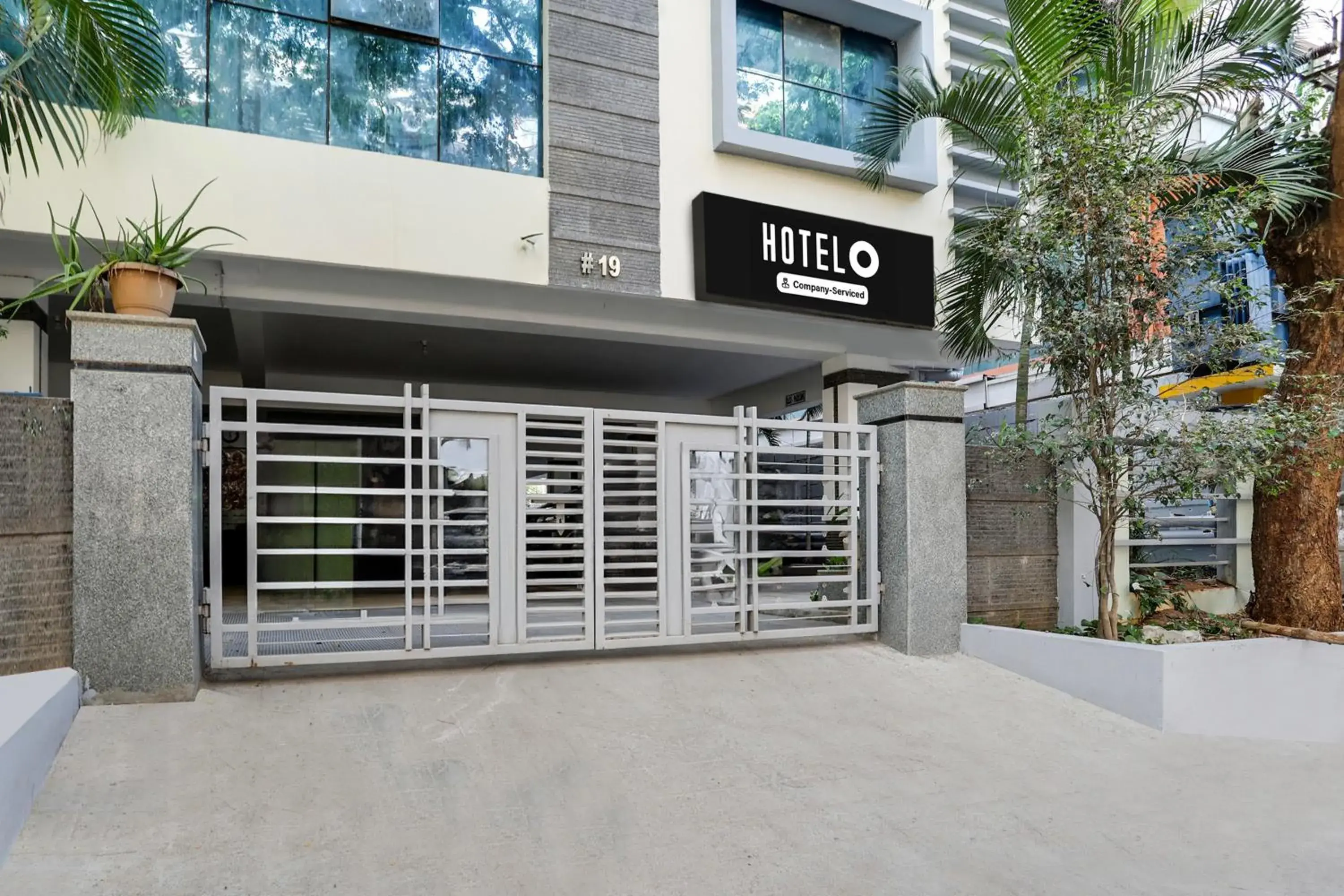 Facade/entrance in Super Hotel O Madhapur VIP Hills Facade/entrance in Super Hotel O Madhapur VIP Hills