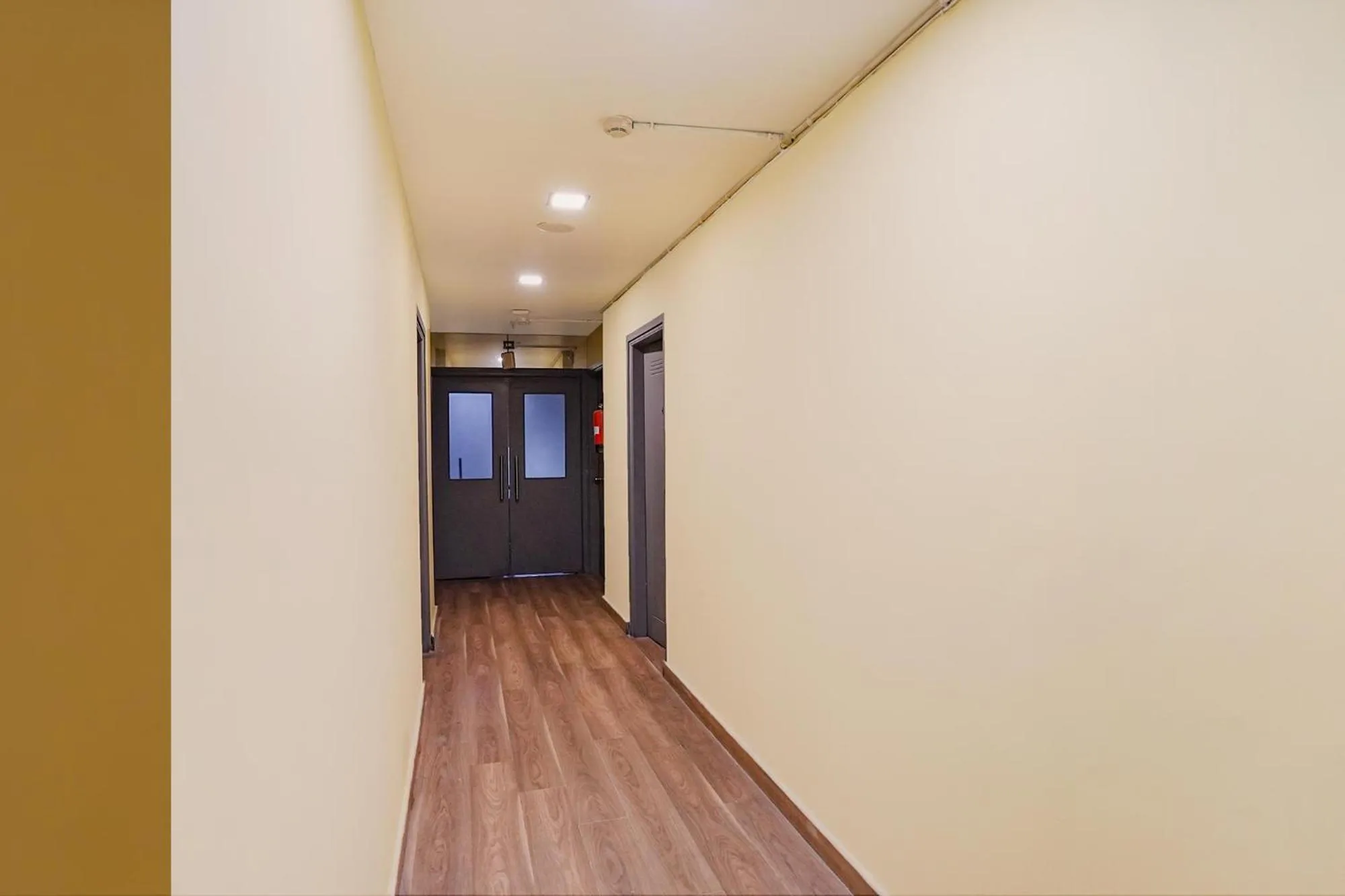 Lobby or reception in FabHotel Kaushambi