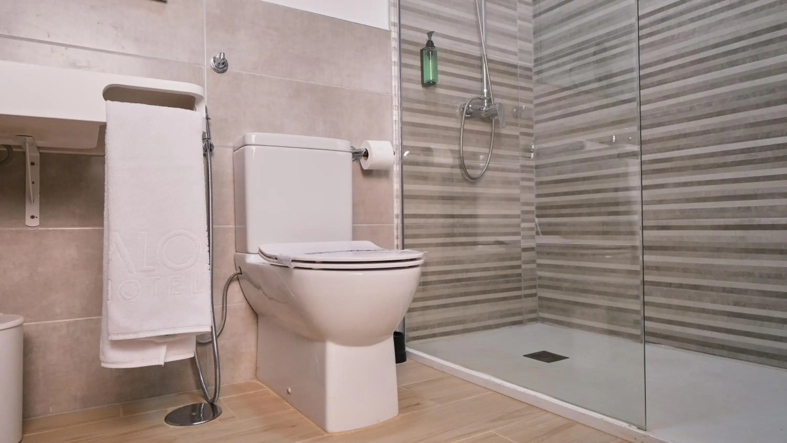 Double or Twin Room - single occupancy in Hotel Aloe Emira NKC Double or Twin Room - single occupancy in Hotel Aloe Emira NKC