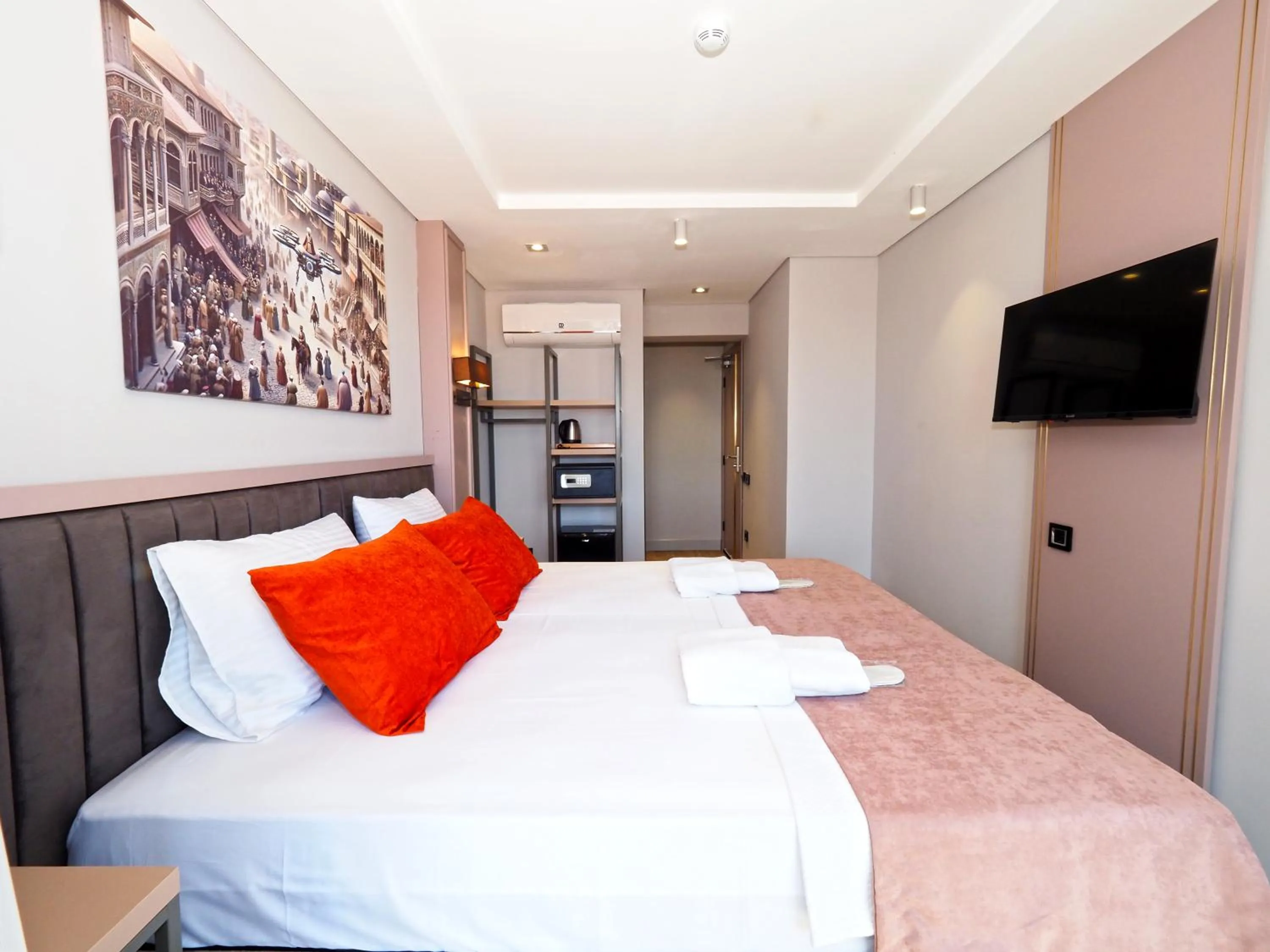 Bedroom in Premium Hotel Old City